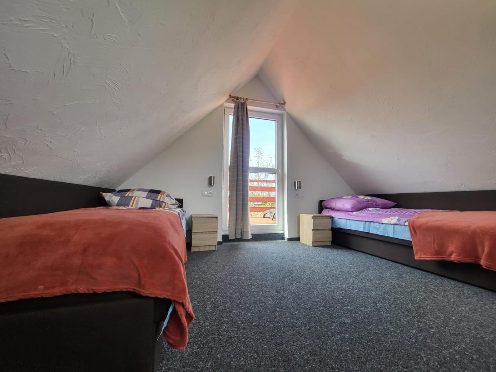One-Bedroom House photo 2