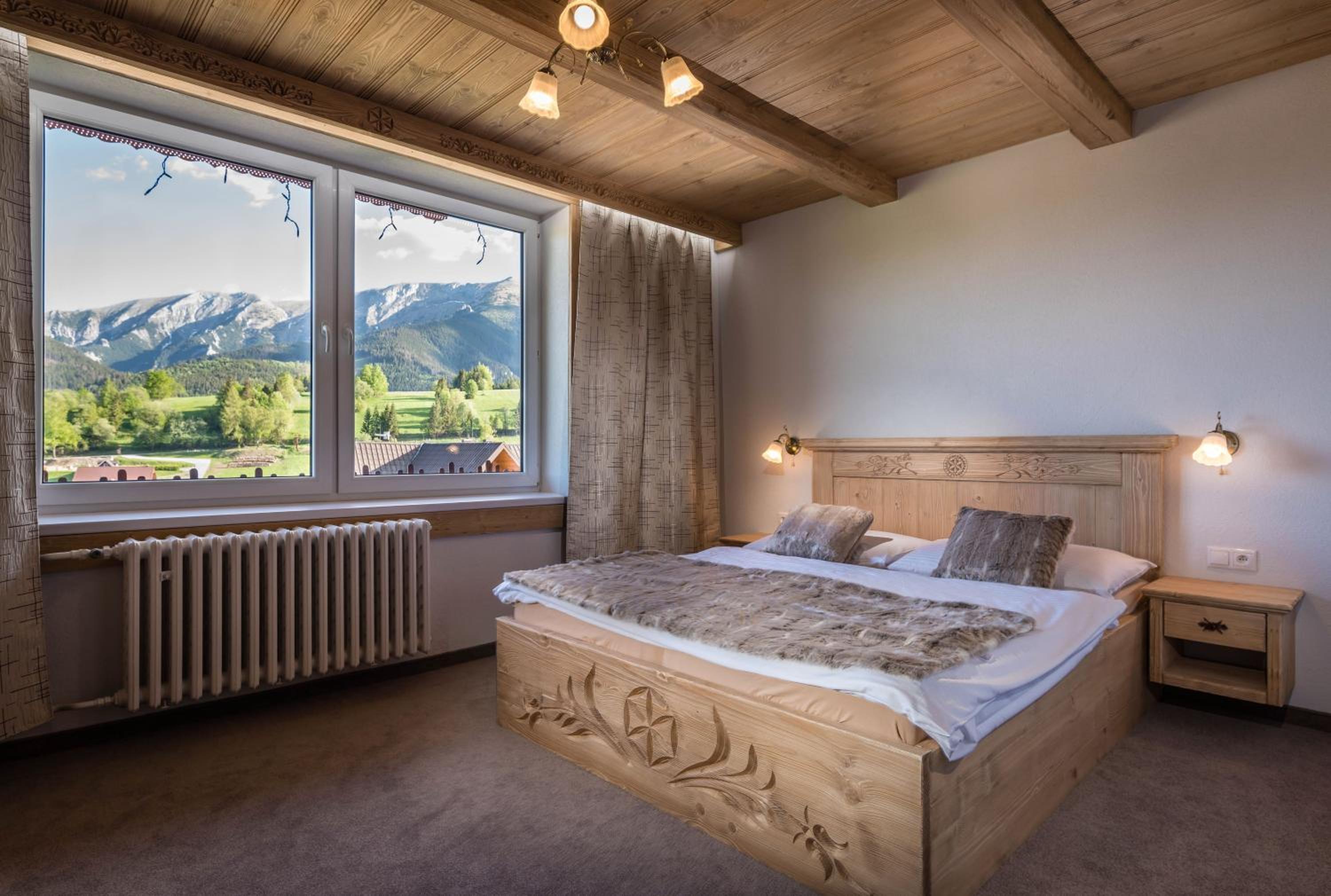 Deluxe Double Room - Photo 1