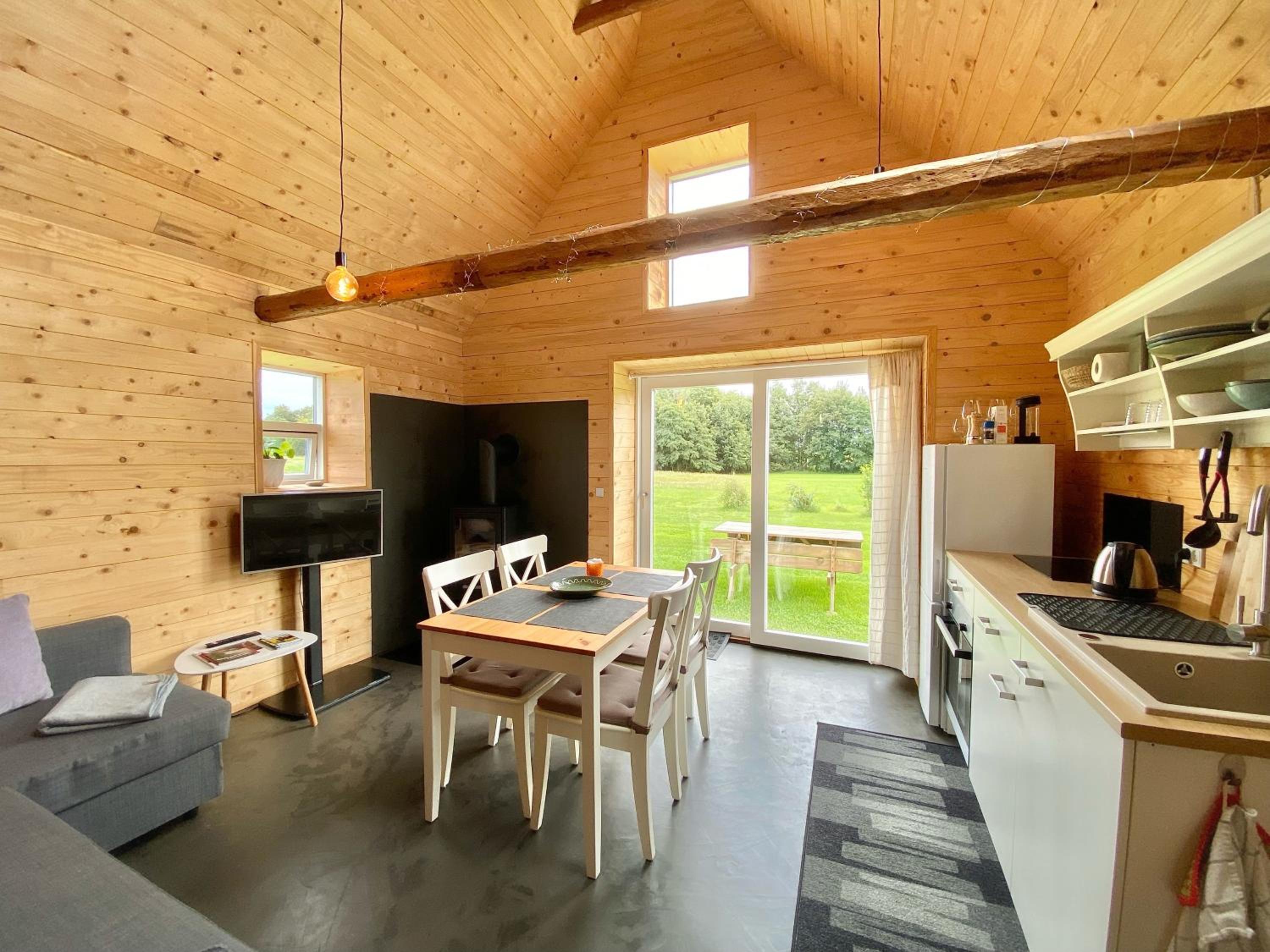 One-Bedroom House photo 3