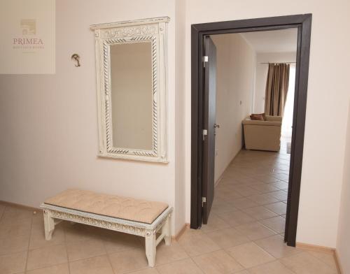 Deluxe Two-Bedroom Apartment (4 Adults + 2 Children)