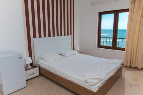 Double Room with Sea View photo 2