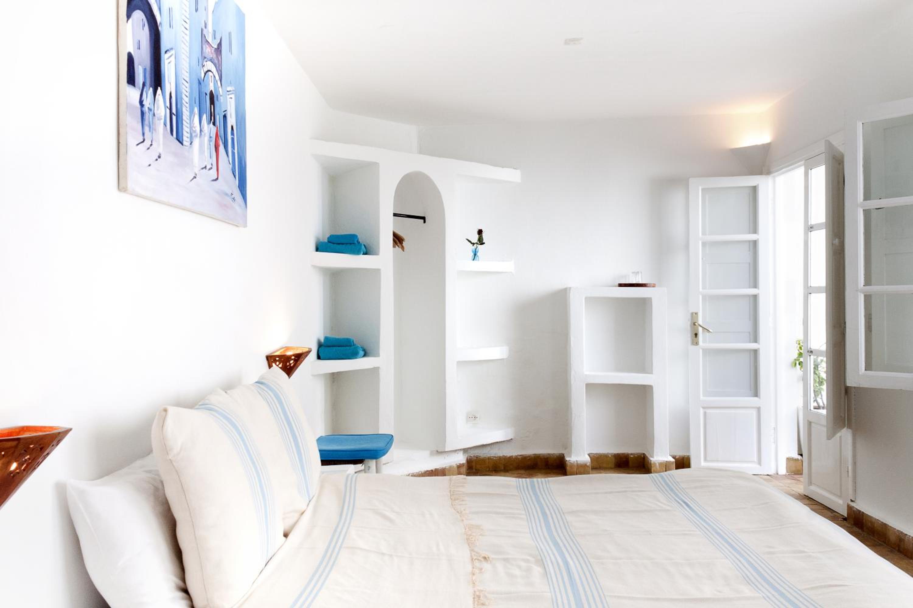 Double Room with Private Bathroom photo 2