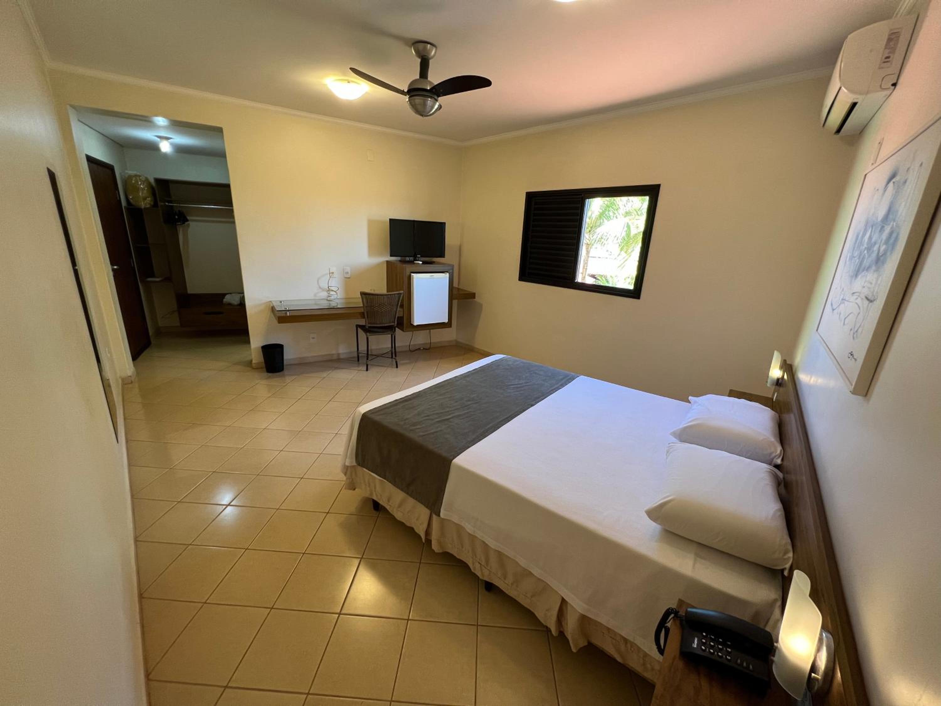 Standard Double Room - Photo 1