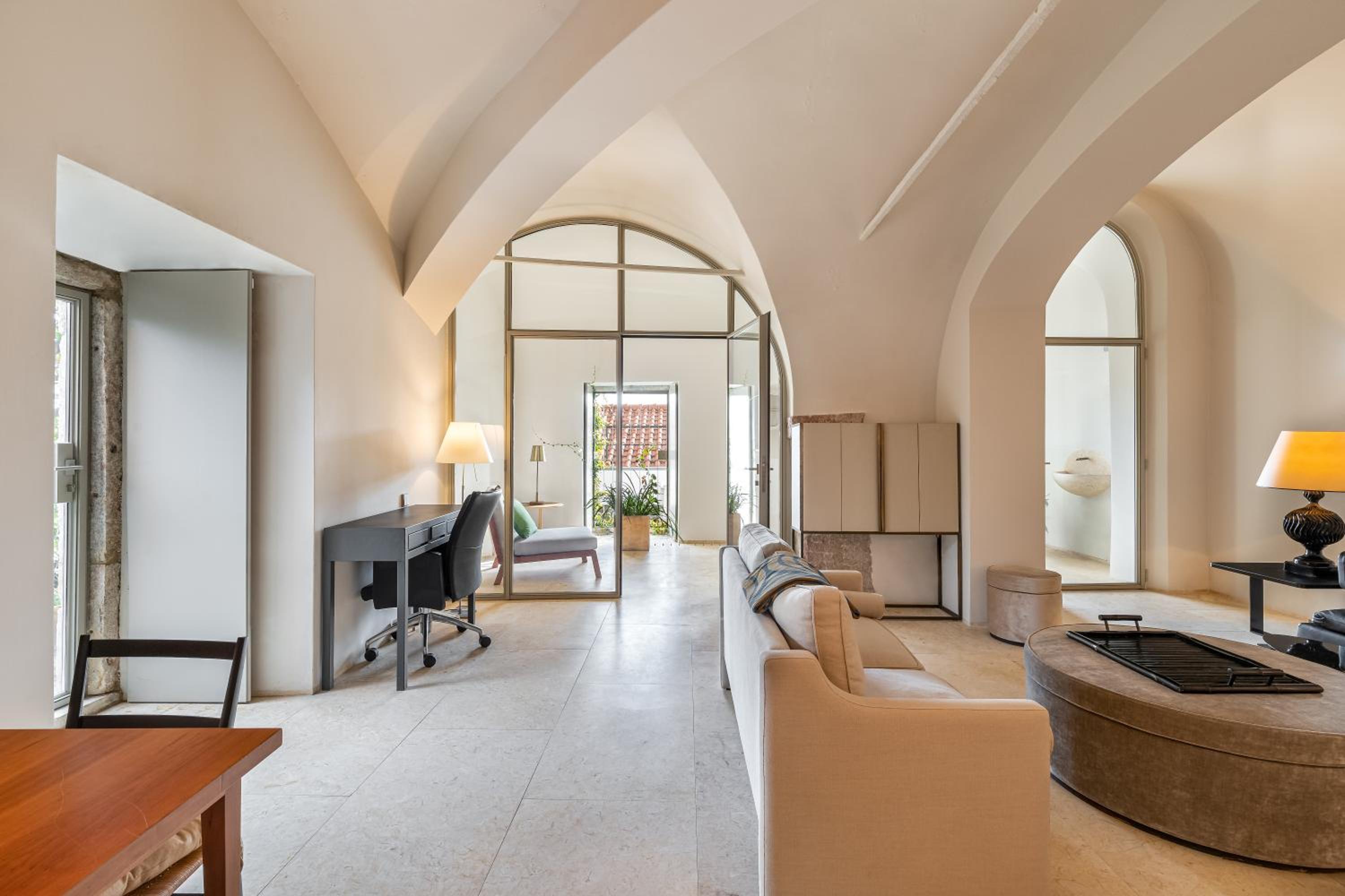 Apartment thumbnail 5