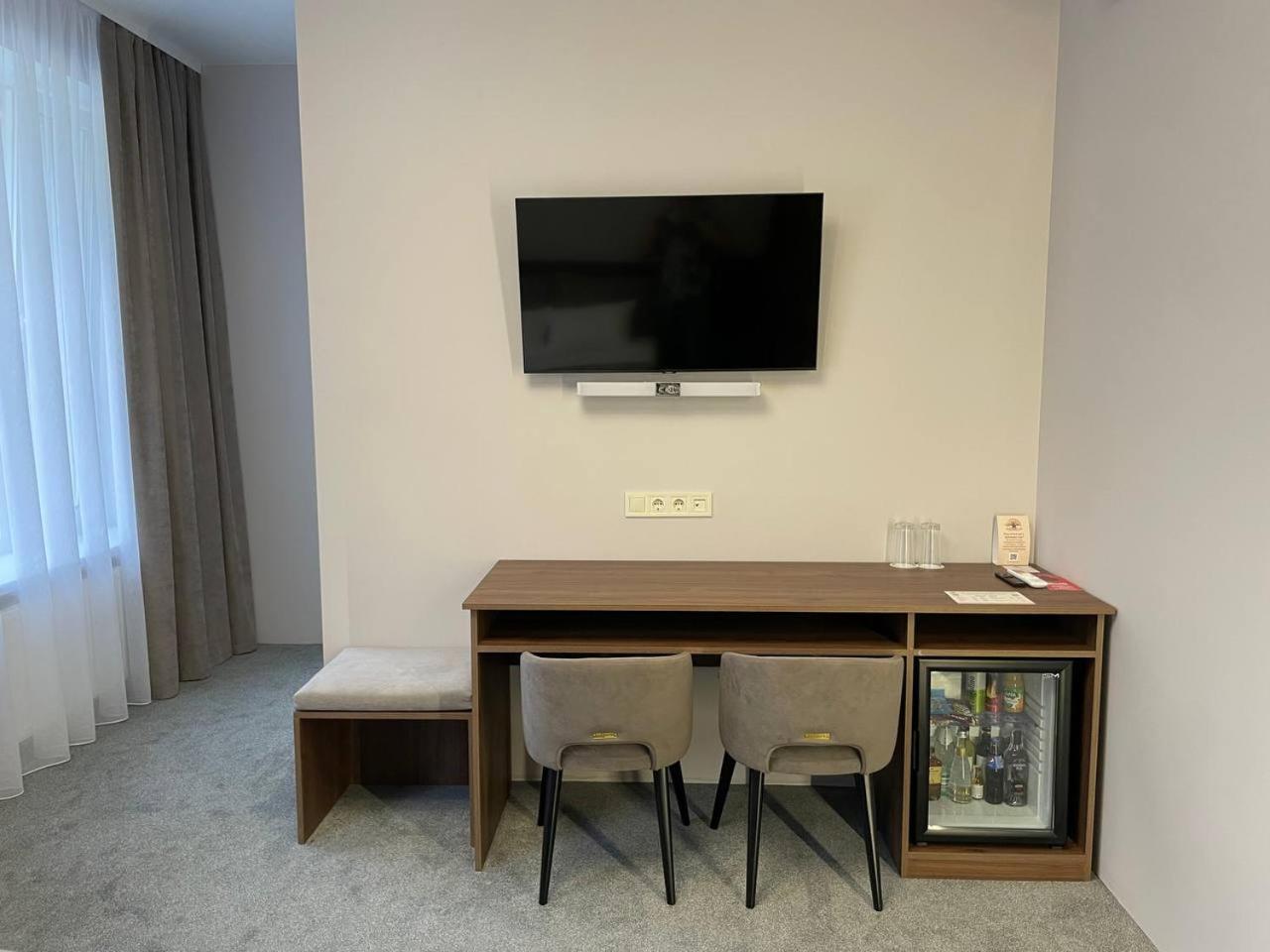 Standard Suite