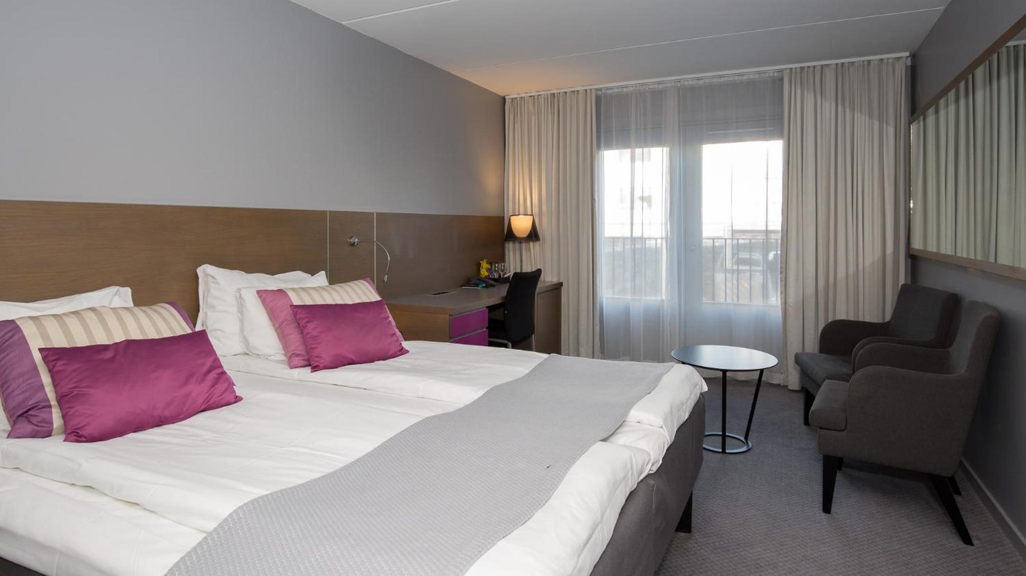Superior King Room photo 3