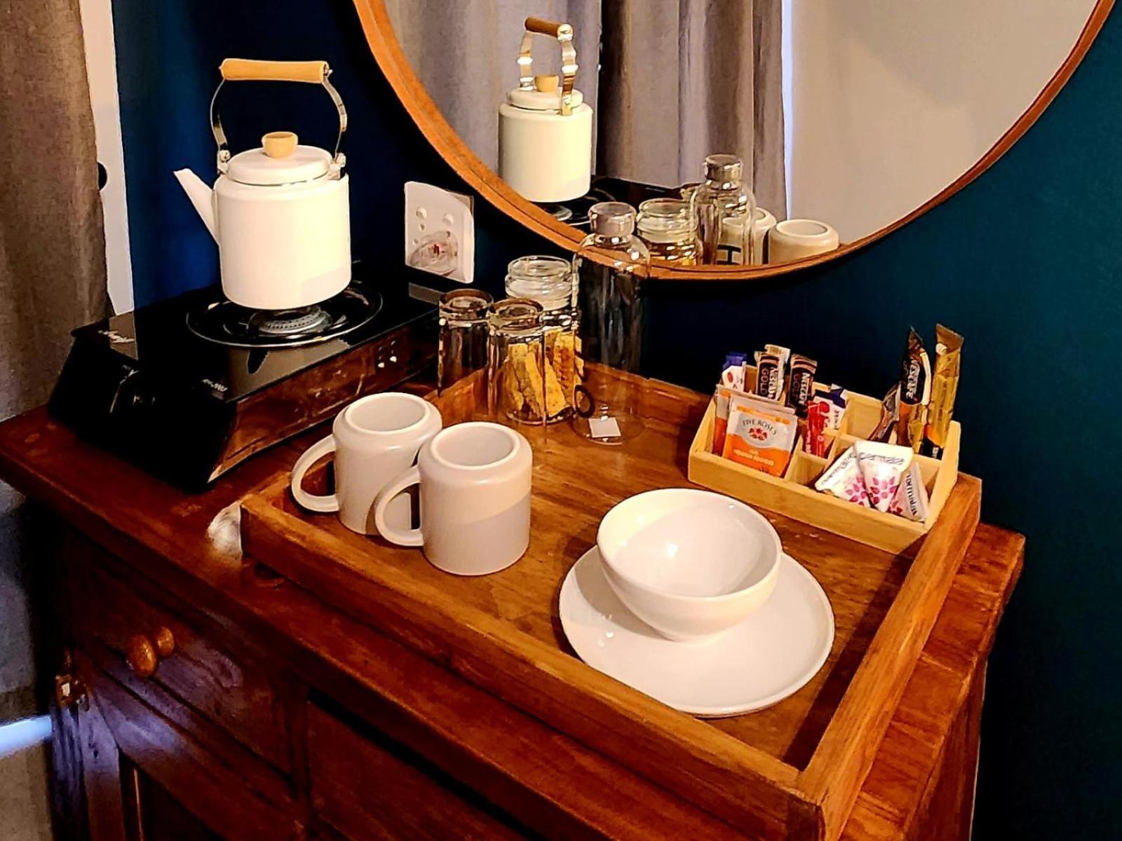 Standard Queen Room photo 2