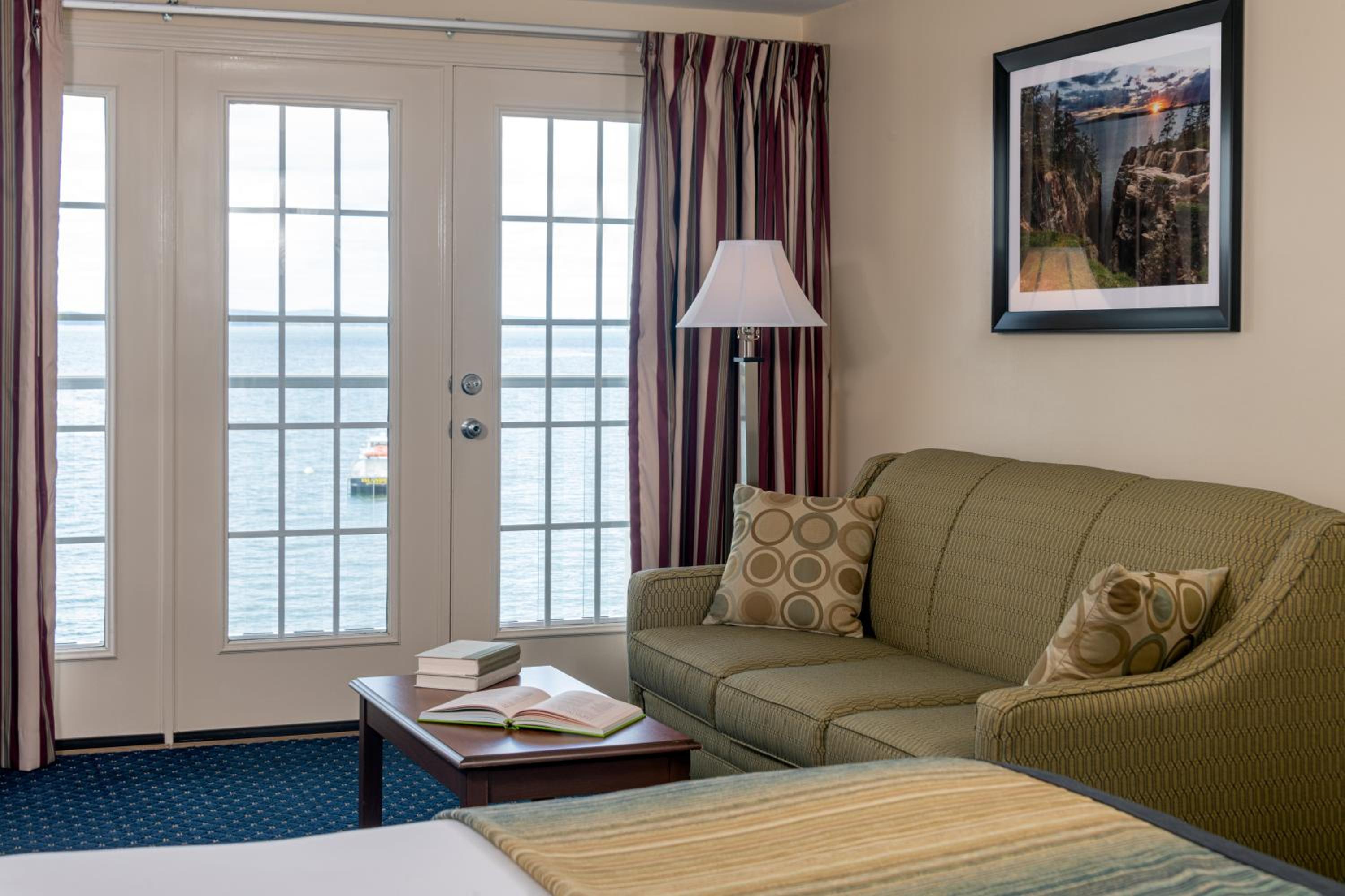 Oceanside King Room with Balcony