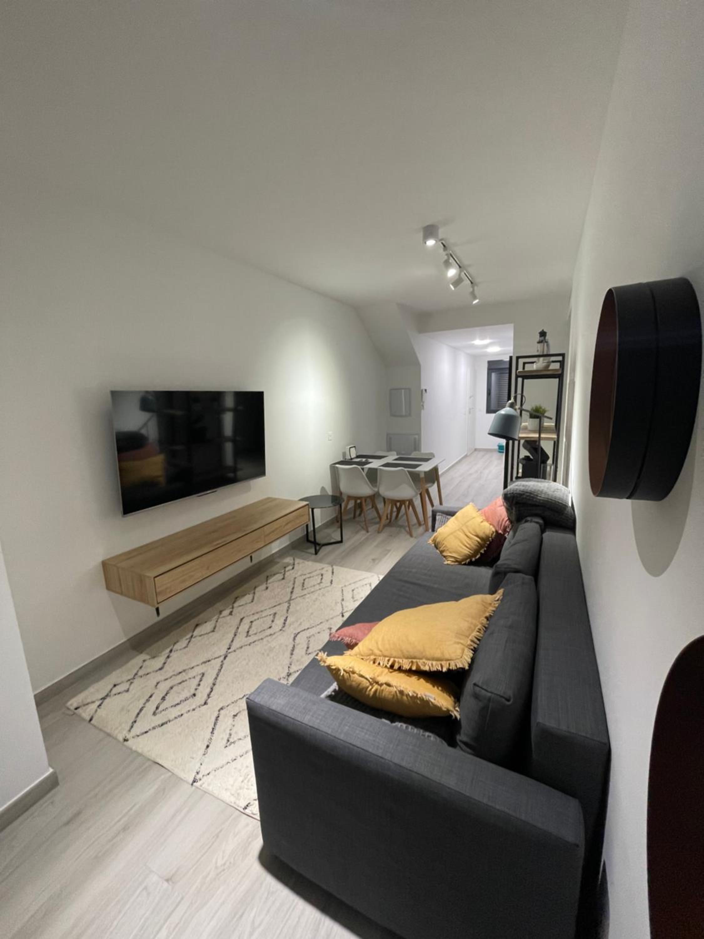 Two-Bedroom Apartment photo 2