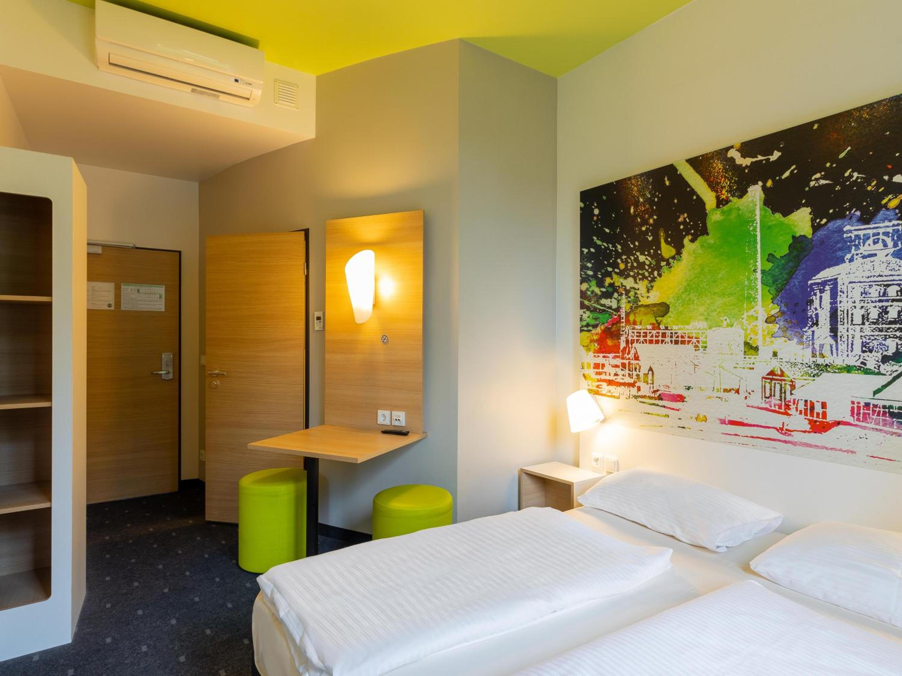 Double Room - Photo 6