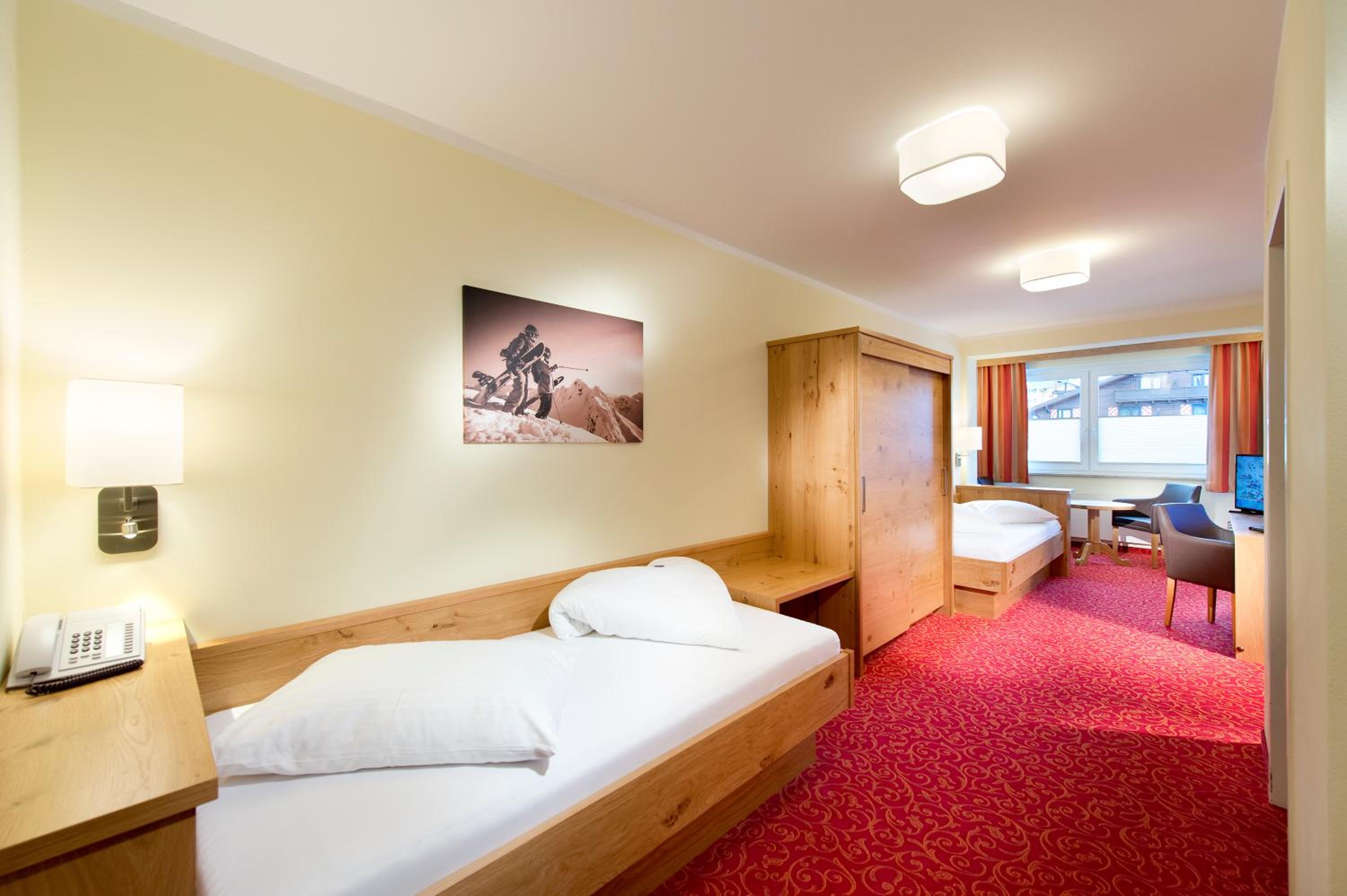 Economy Twin Room