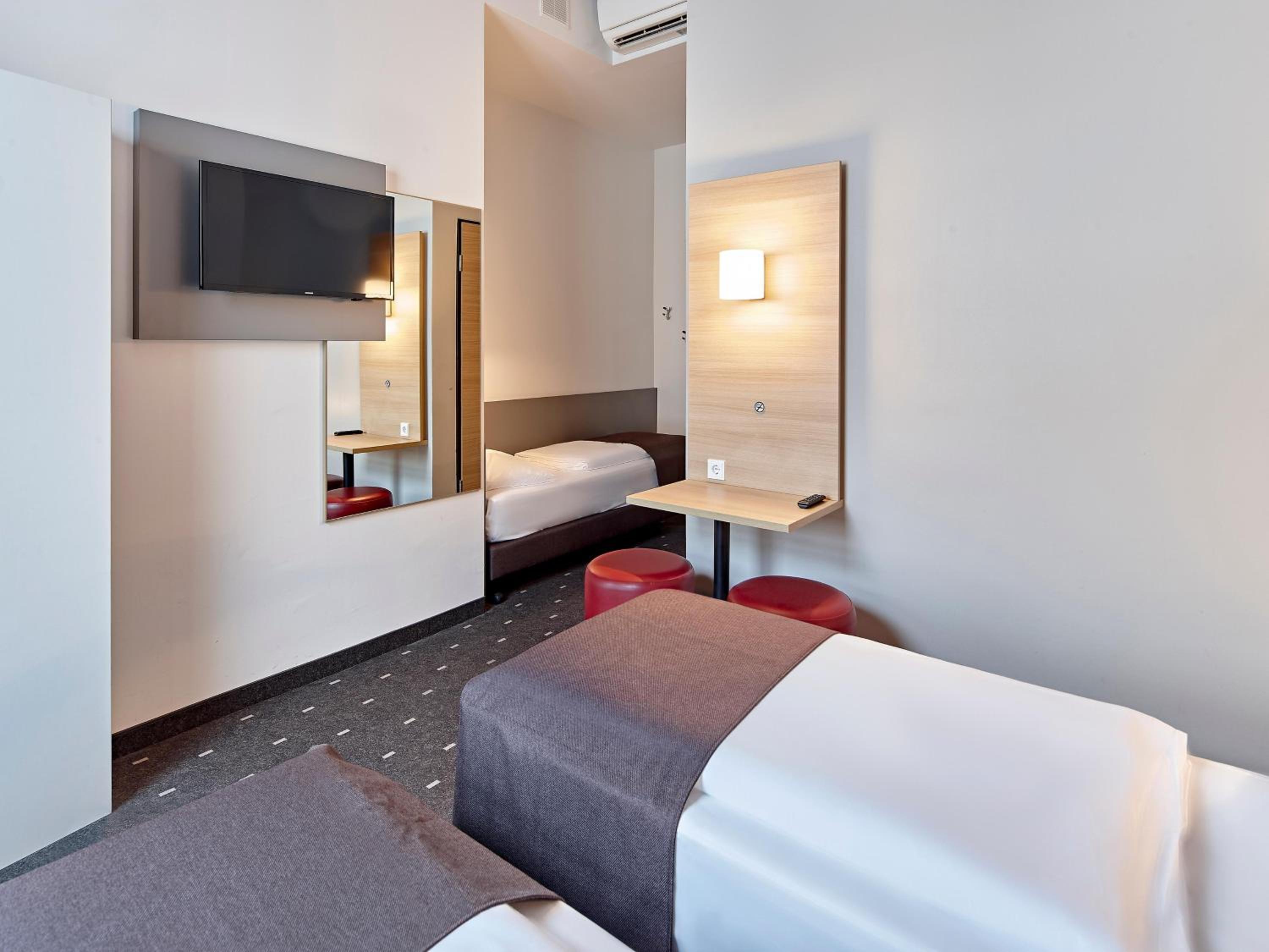 Triple Room - Photo 4