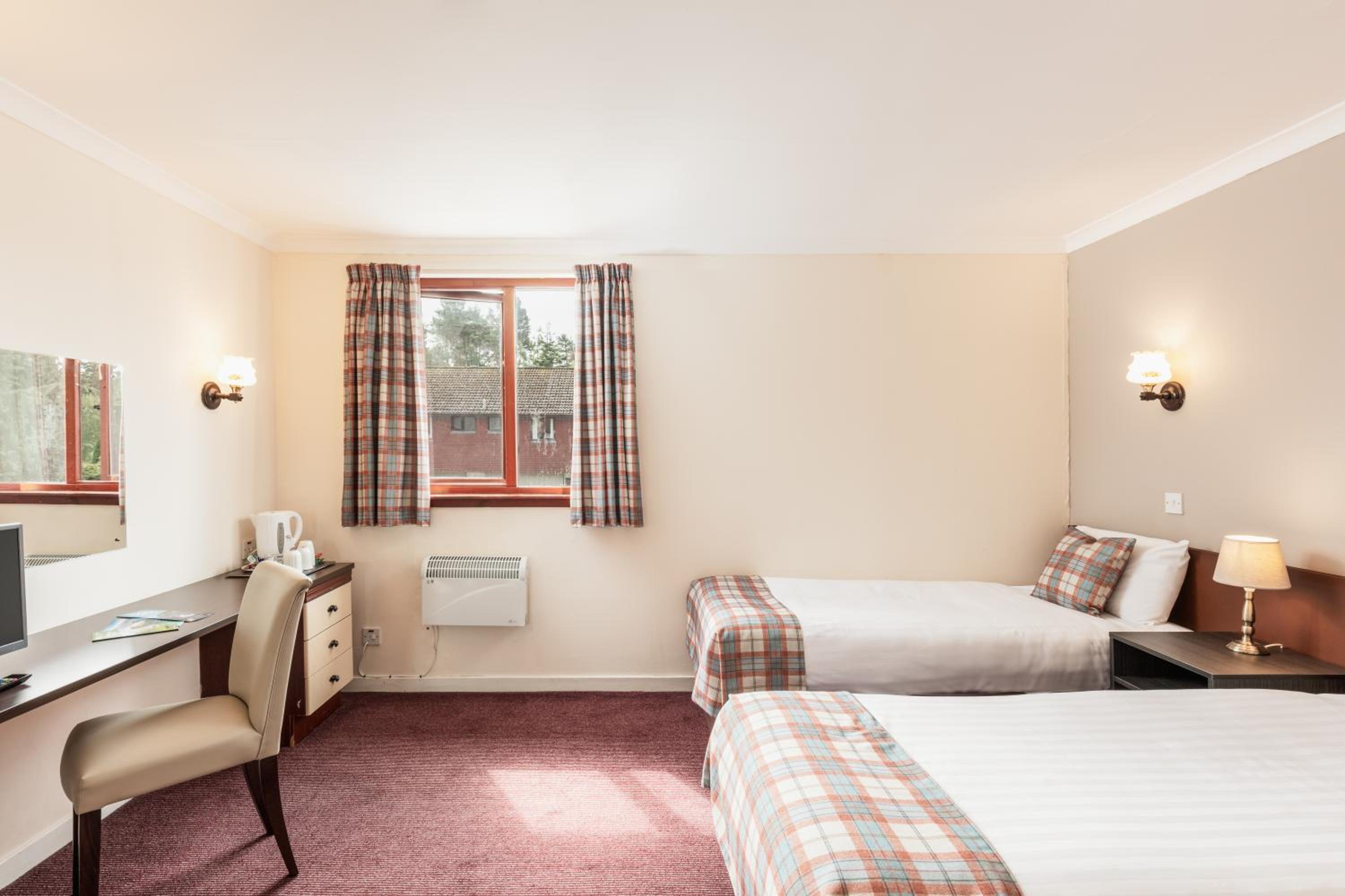 Triple Room - Photo 2
