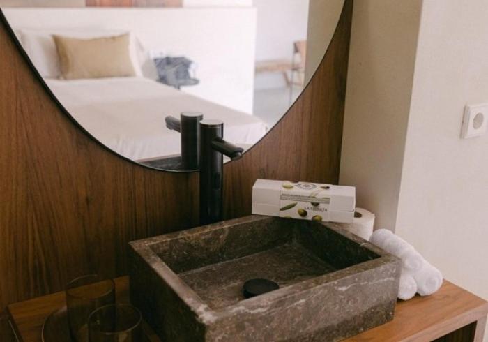 Deluxe Double or Twin Room photo 3