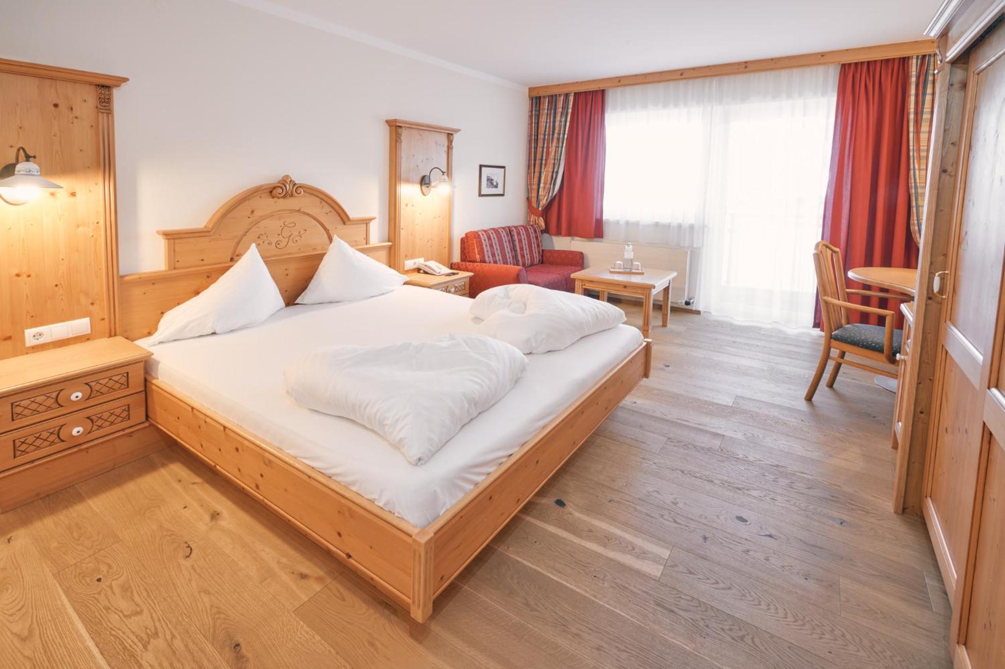 Double Room with Balcony (3 Adults)