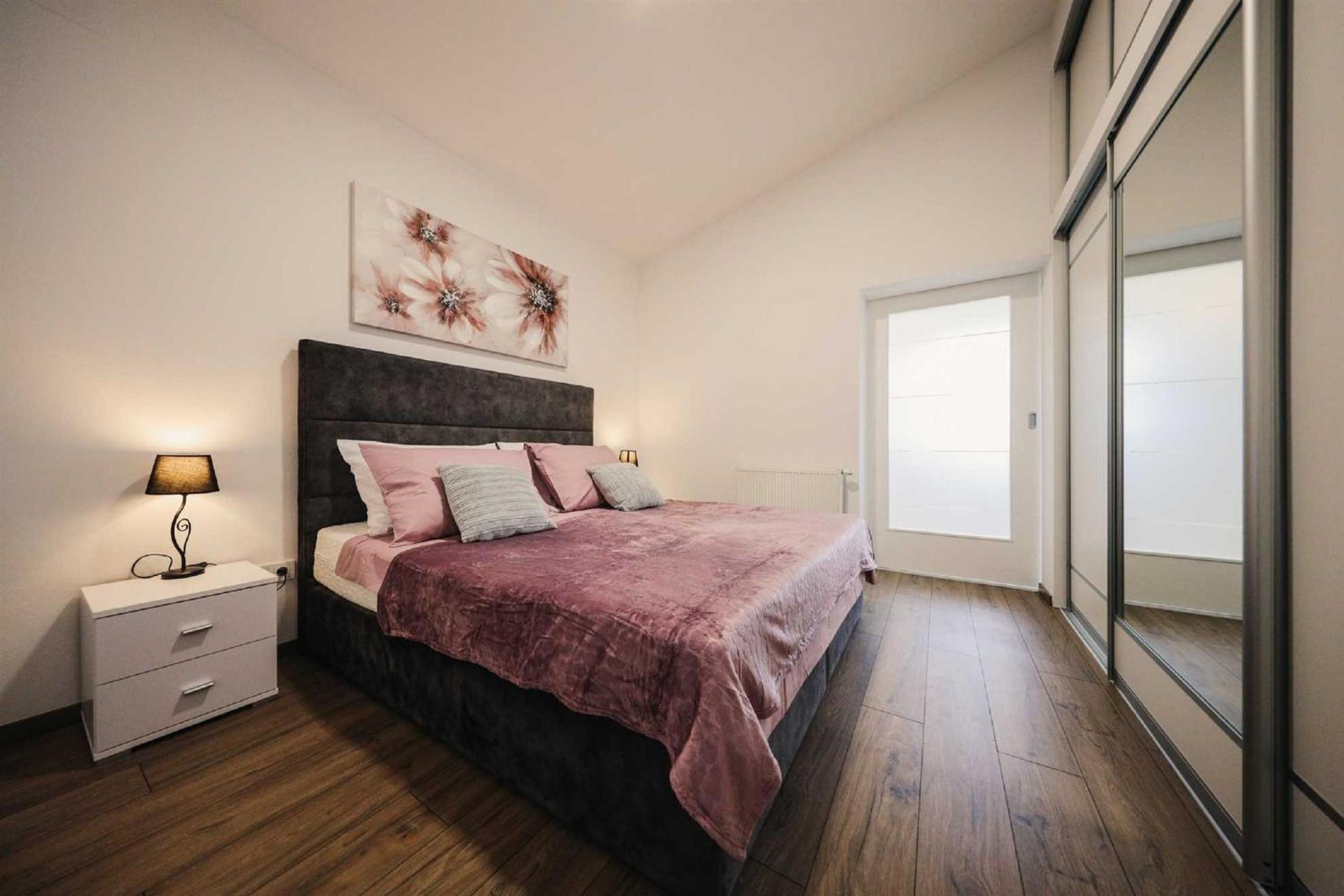 Three-Bedroom Villa photo 3