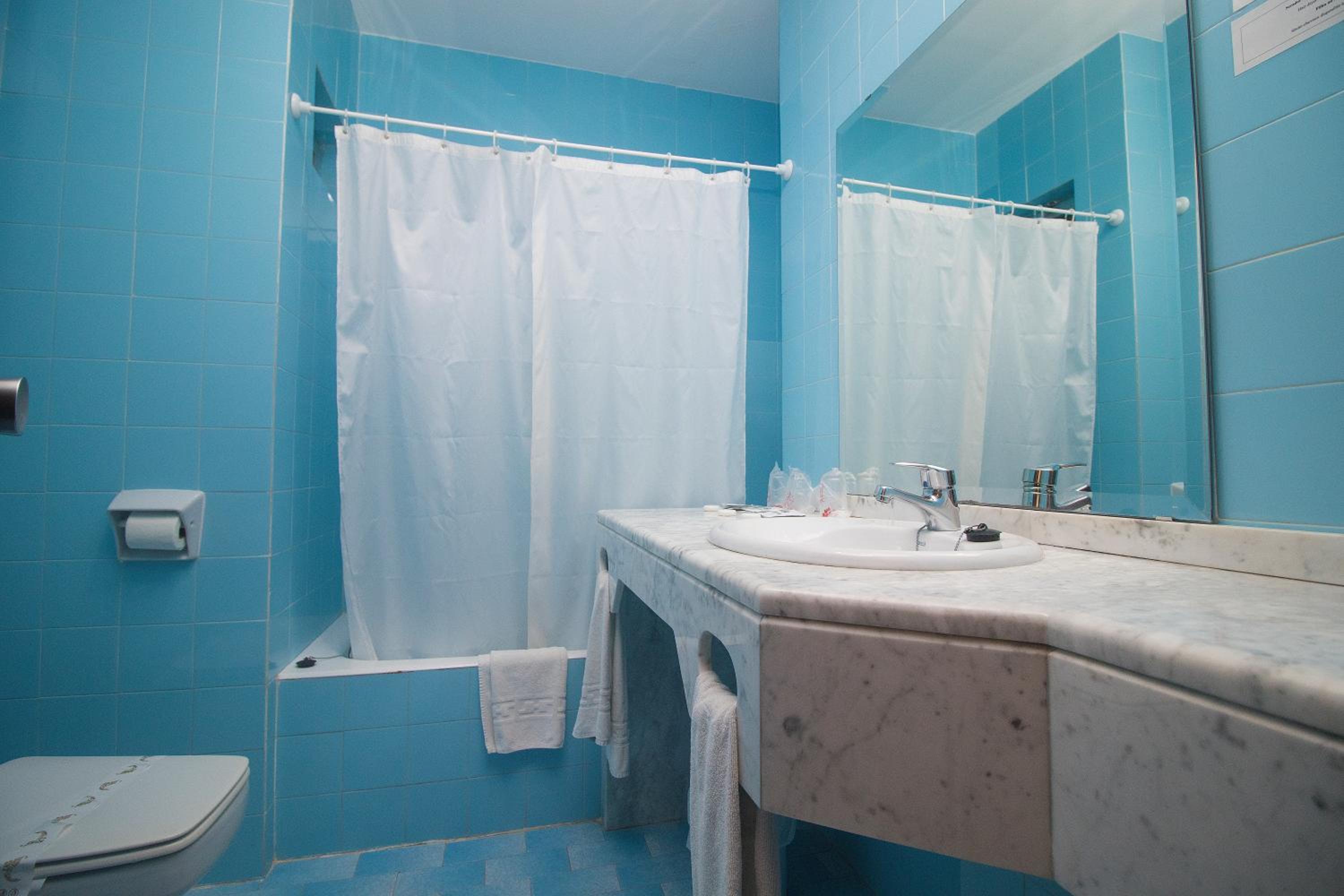King Room with Pool View photo 2