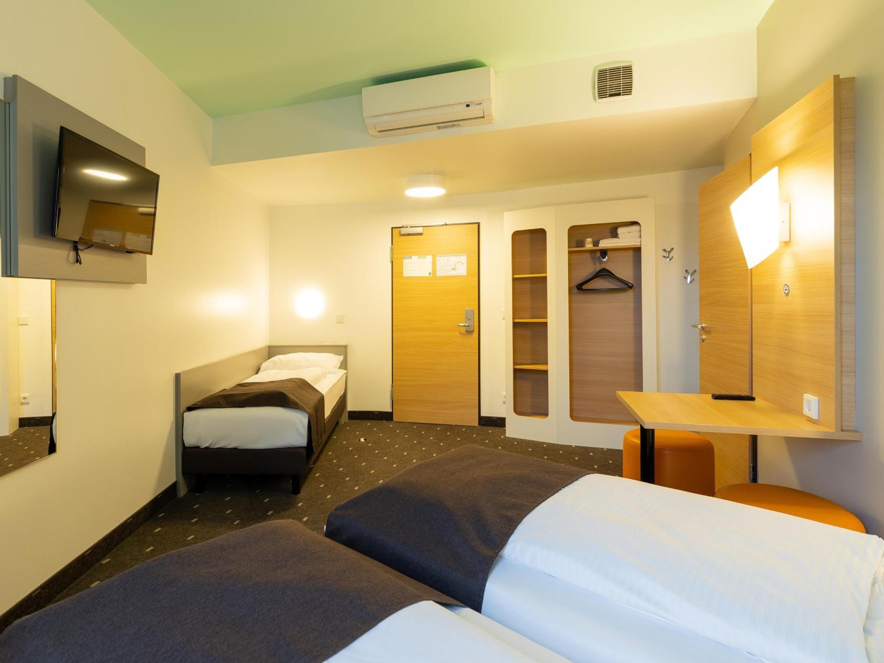 Triple Room - Photo 5