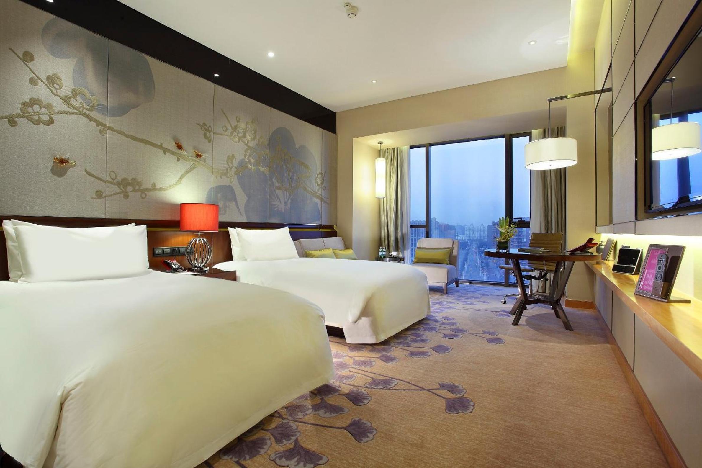 Standard Double Room with Two Double Beds photo 2