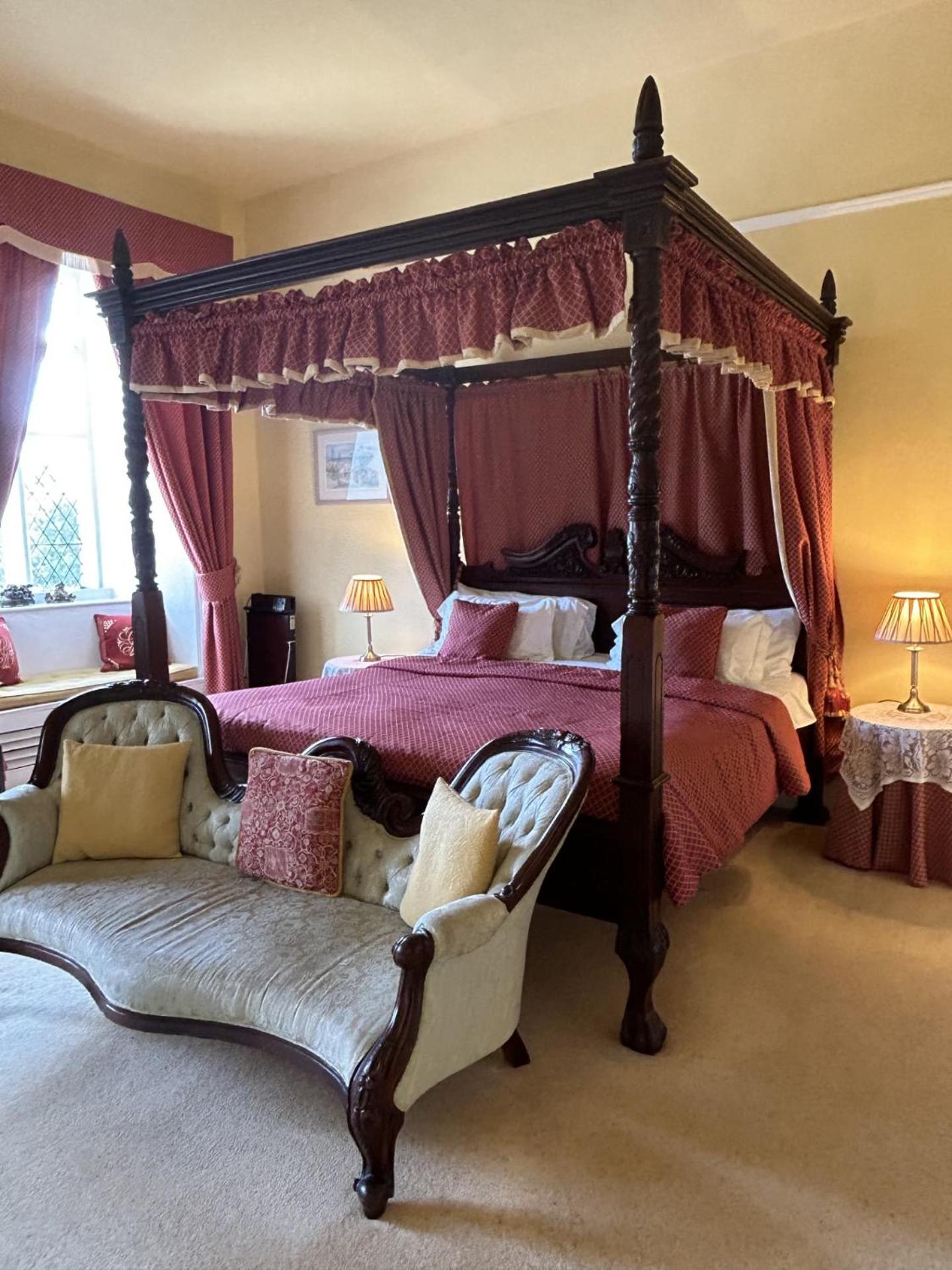 Deluxe King Room photo 3