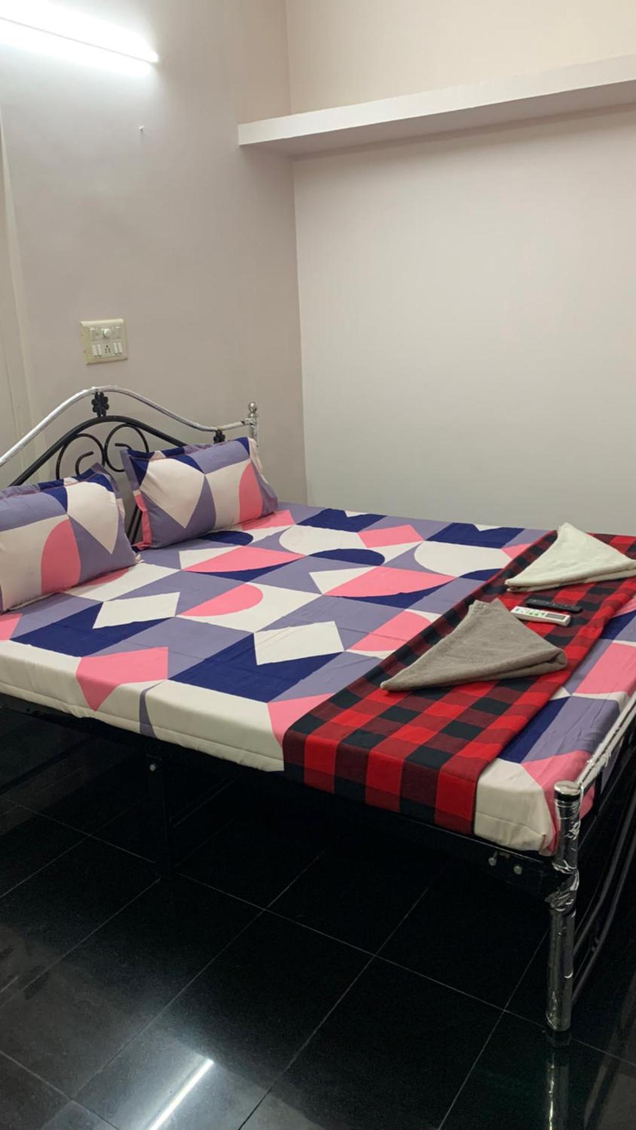 Double Room with Private Bathroom photo 2