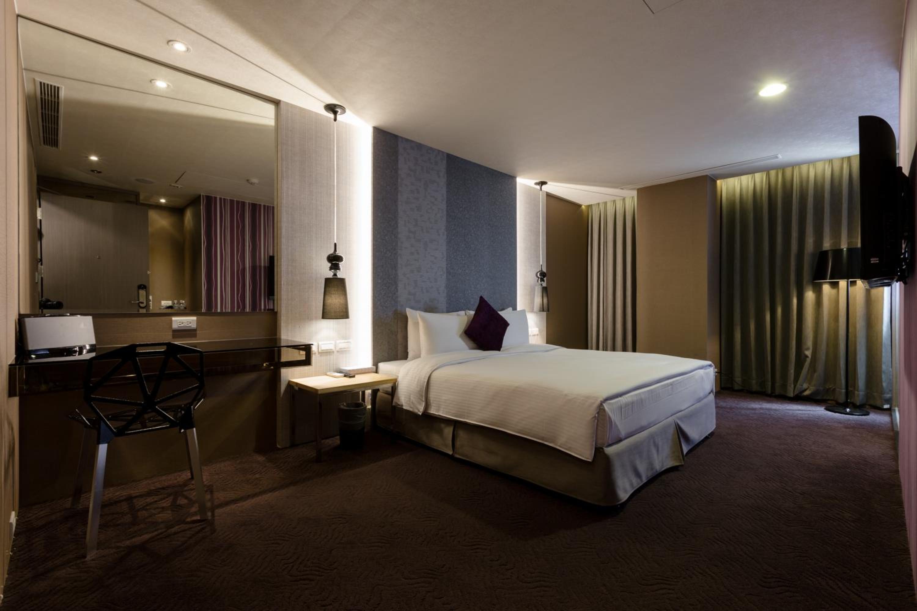 Deluxe Double Room with Bath