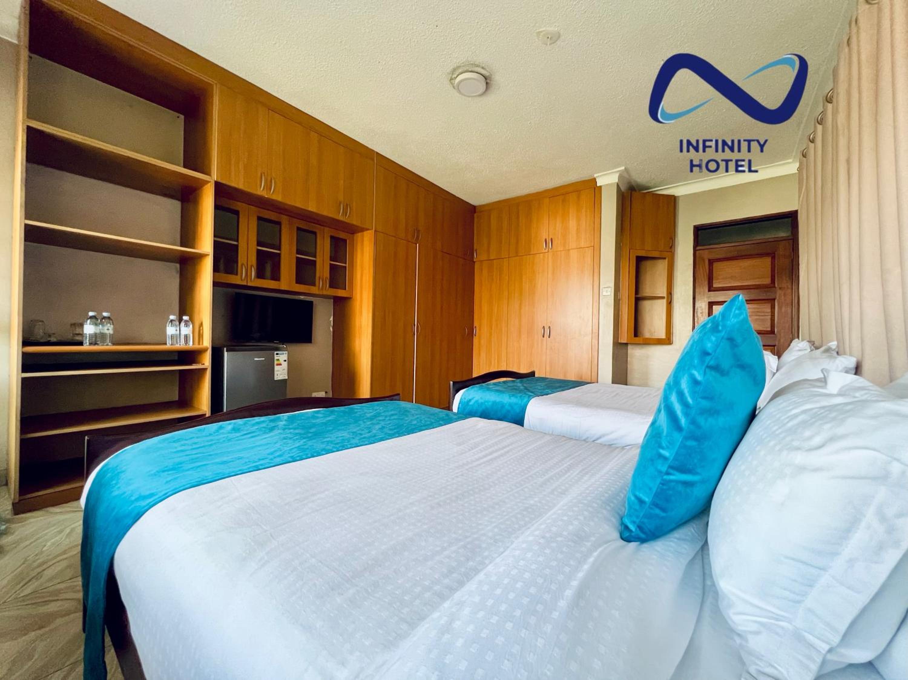 Deluxe Twin Room - Photo 3