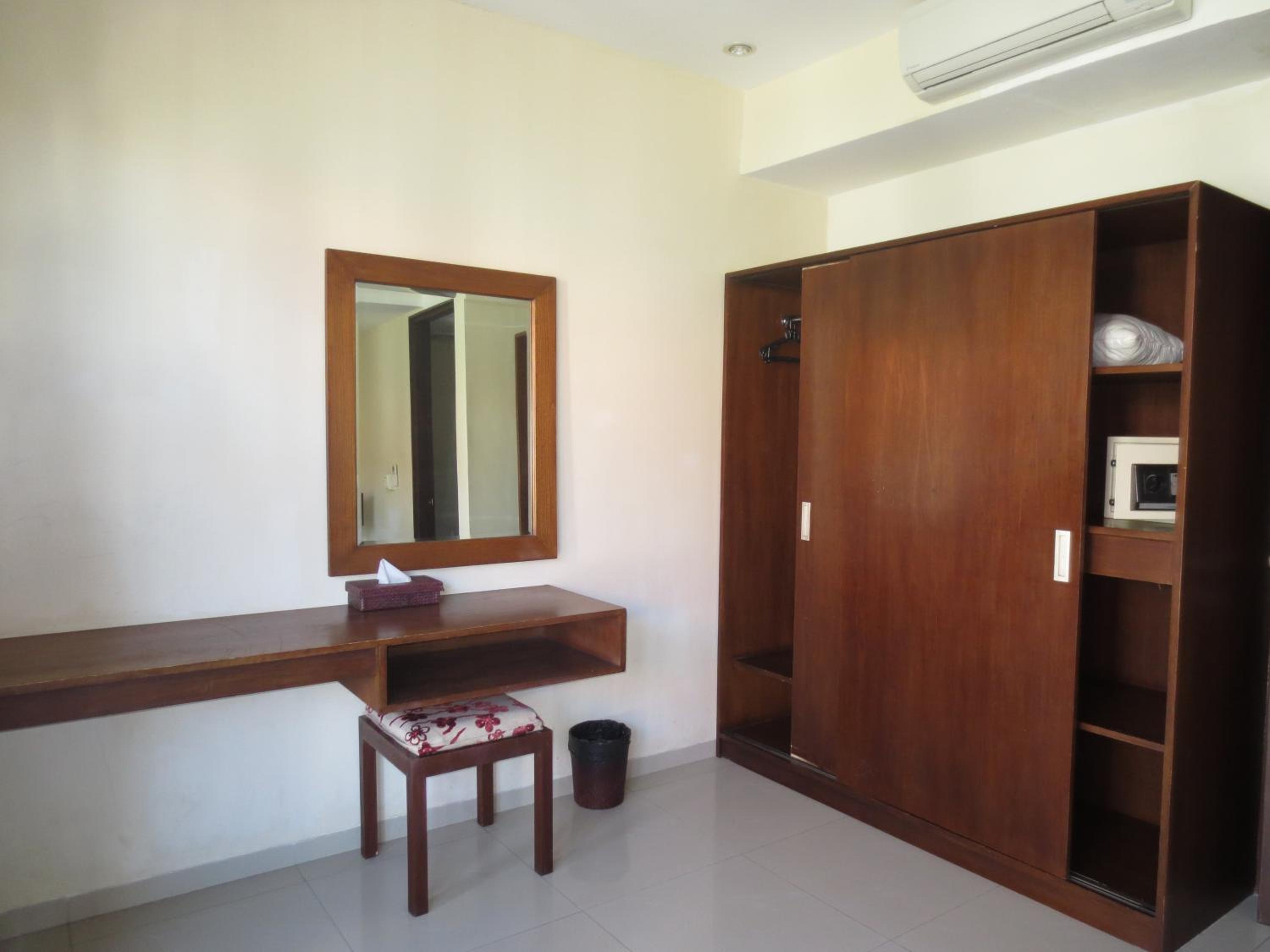 Two-Bedroom Apartment - Photo 10