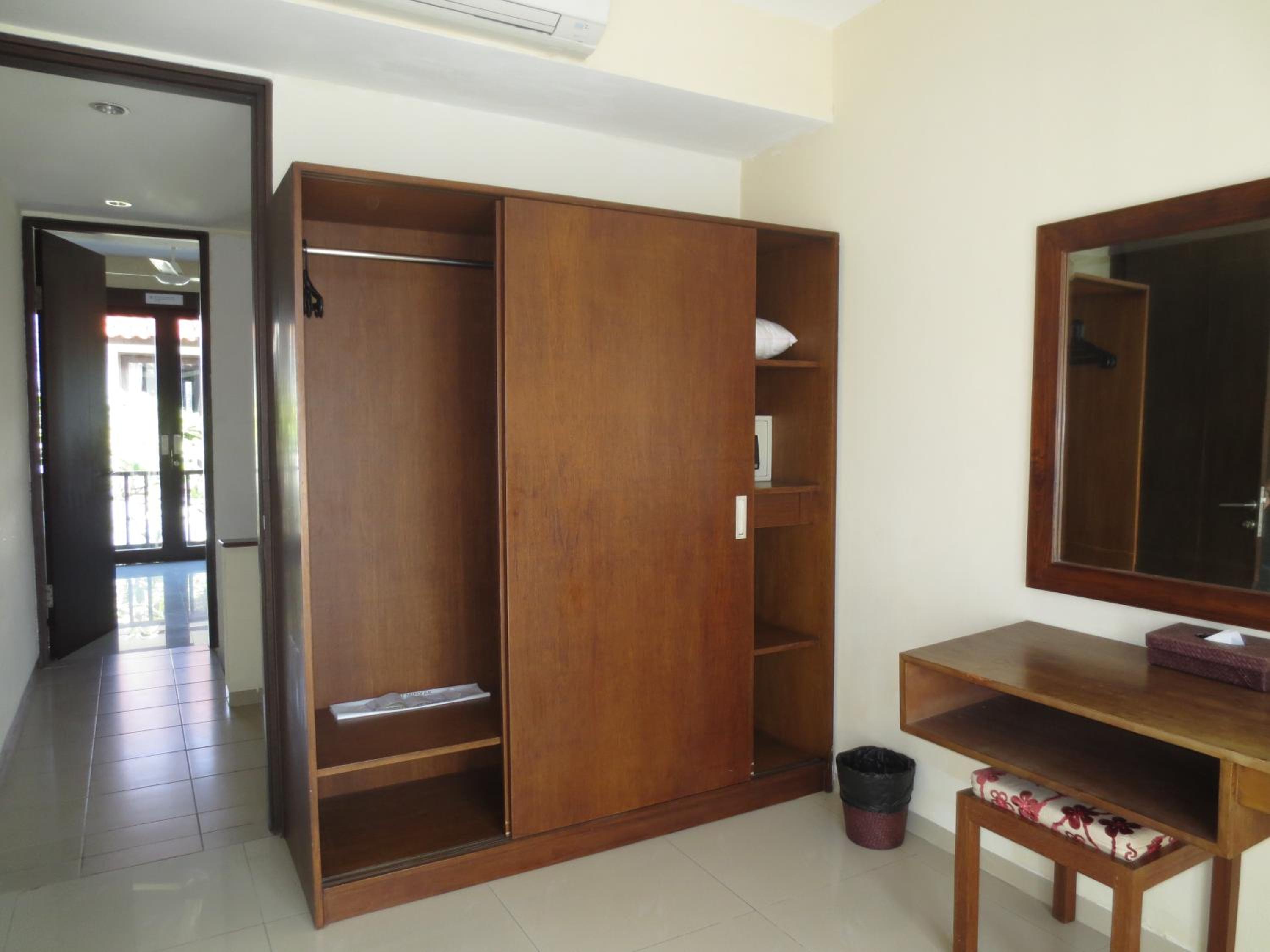 Two-Bedroom Apartment - Photo 9