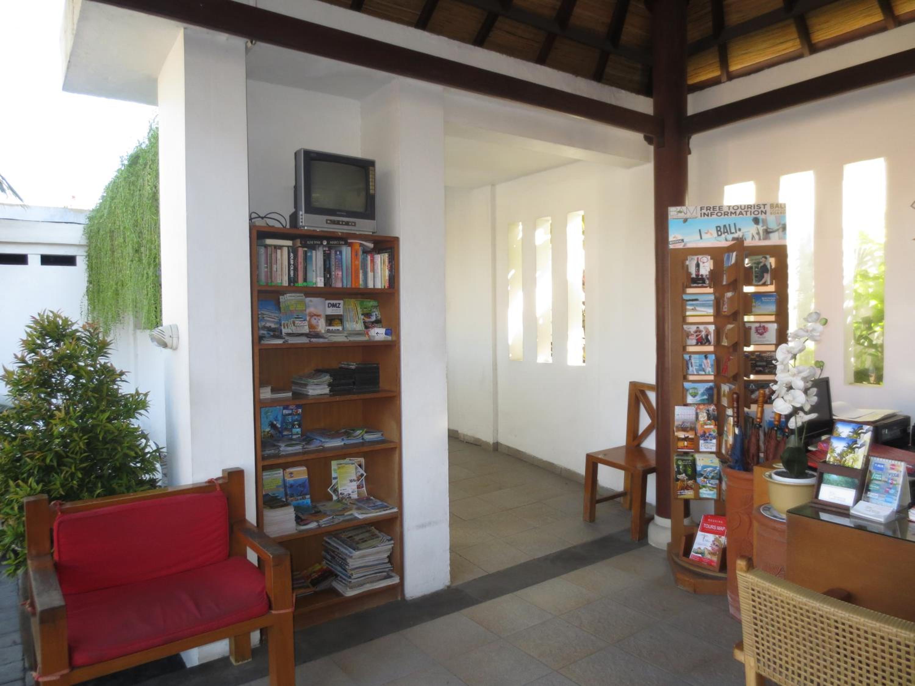 Two-Bedroom Apartment - Photo 24