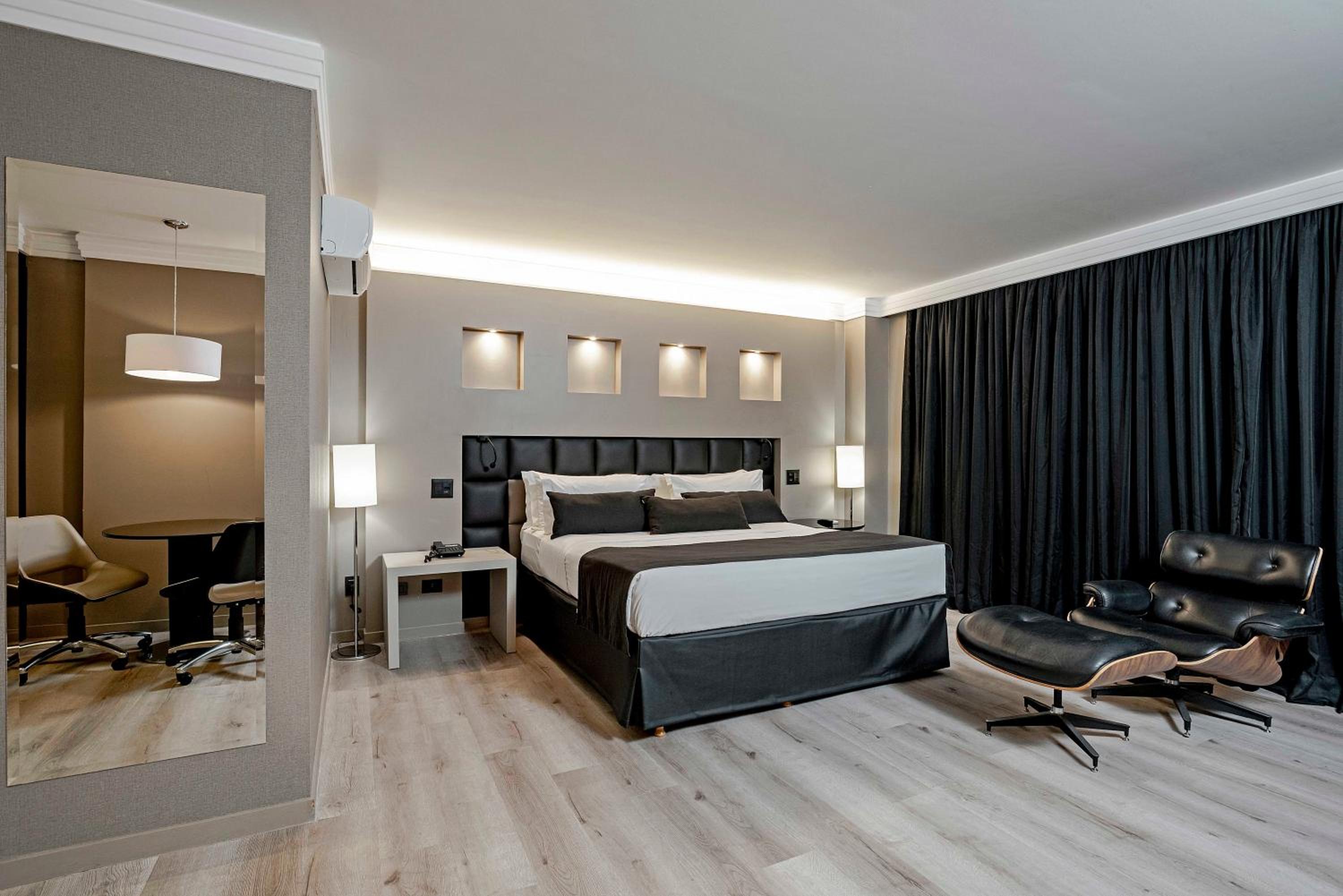 Large Double Room
