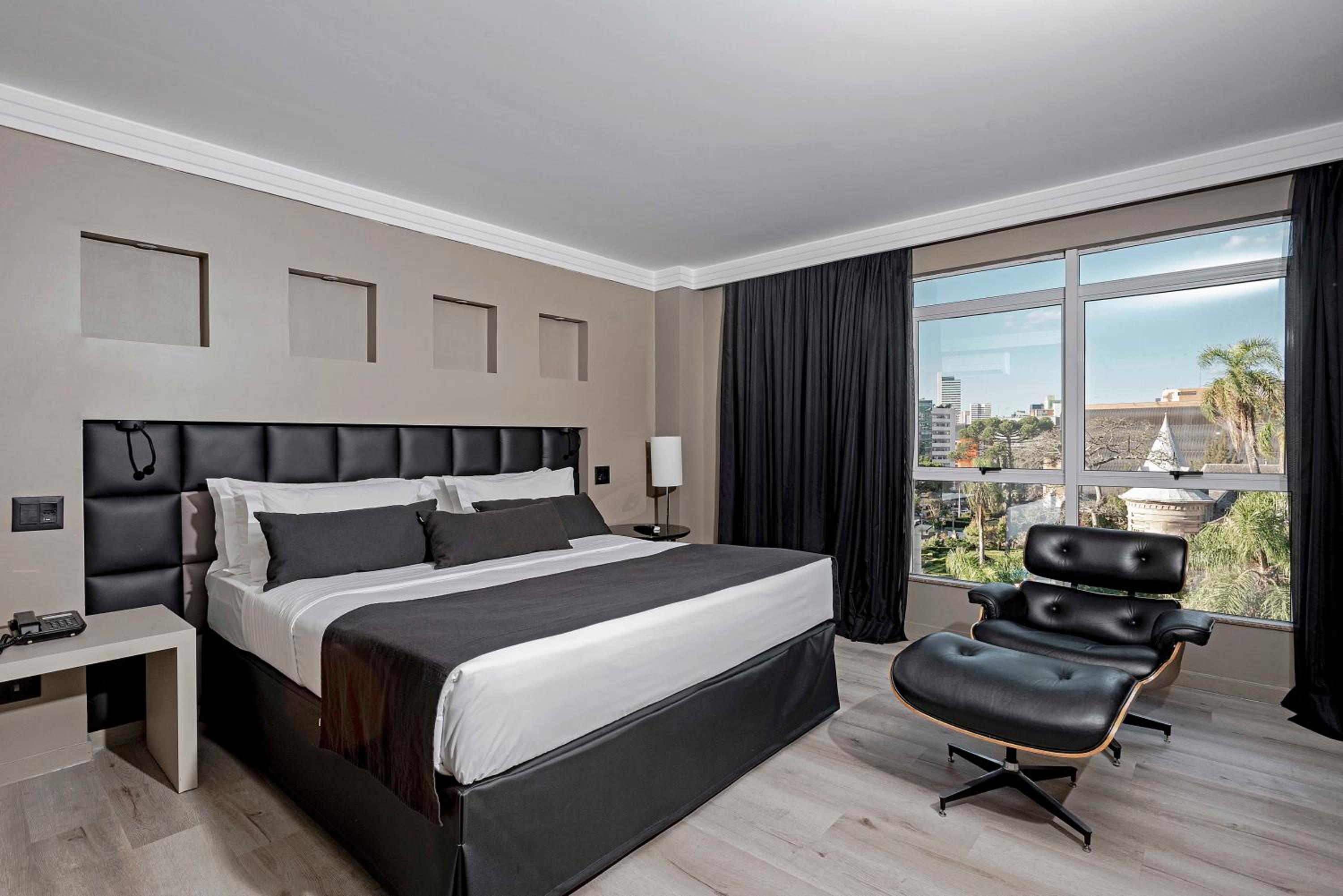 Large Double Room