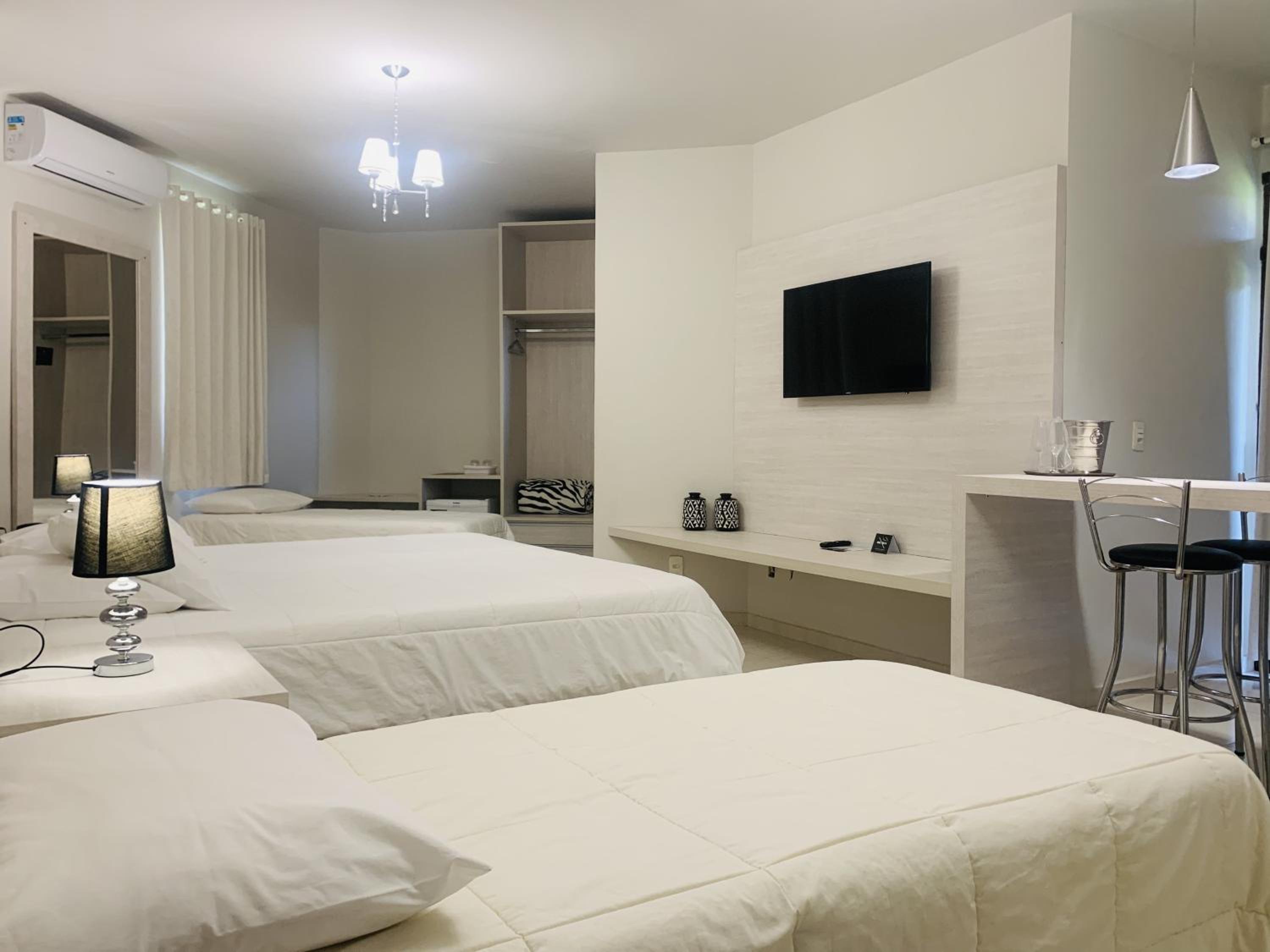 Family Suite photo 2
