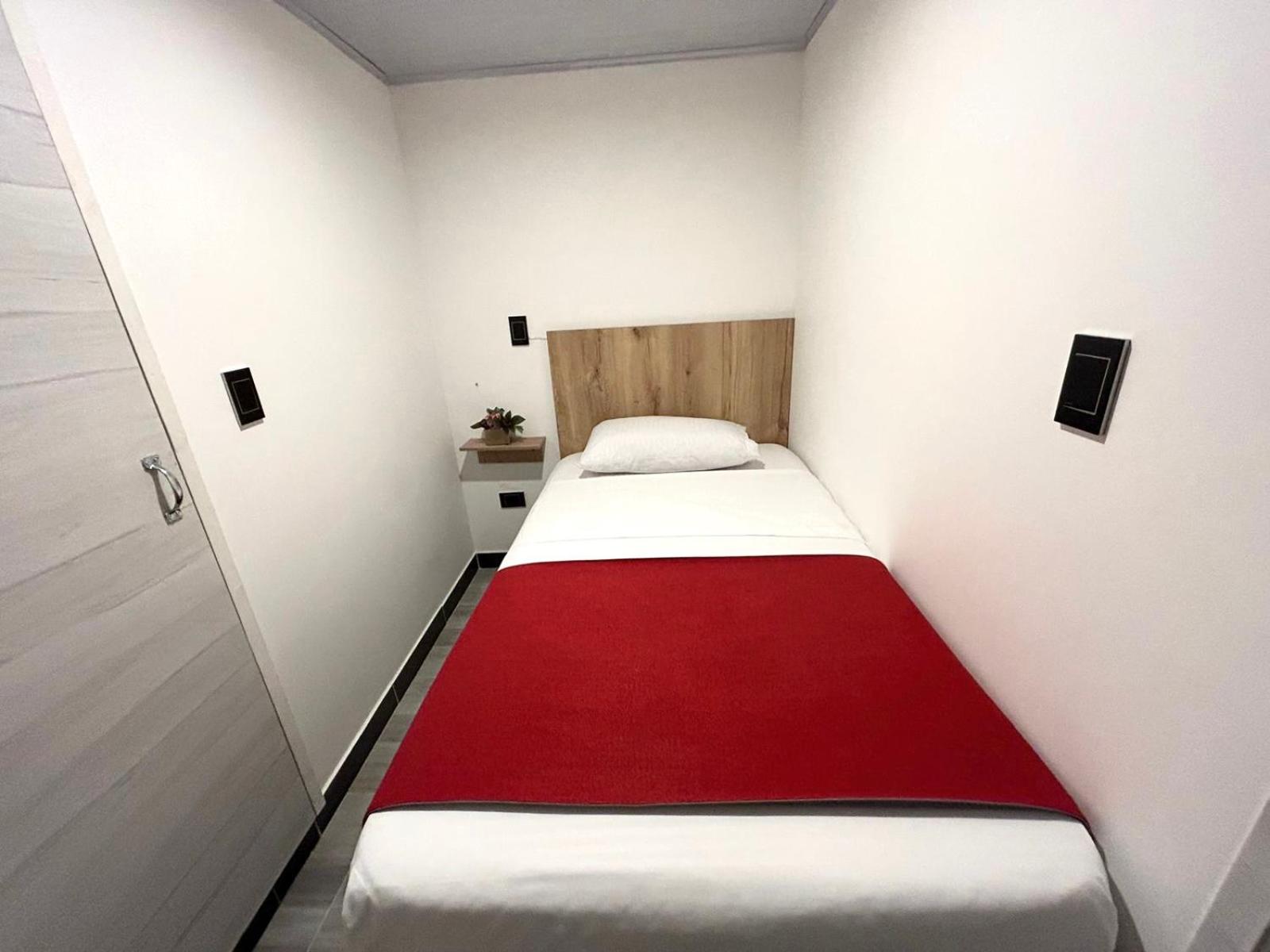 Small Single Room