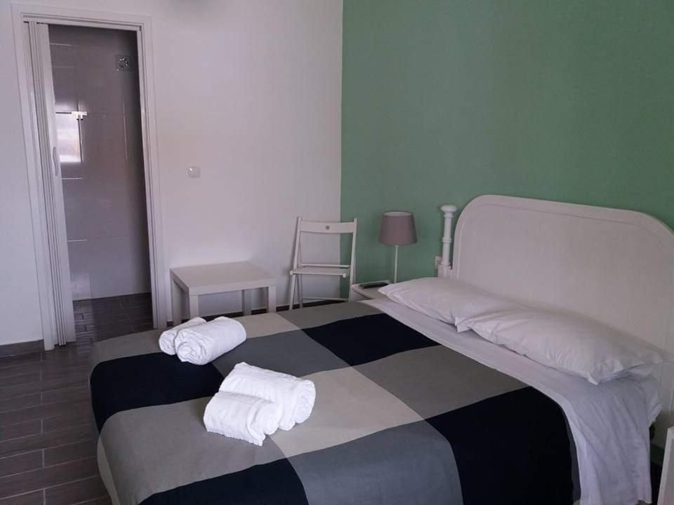 Double Room With Private Bathroom photo 3