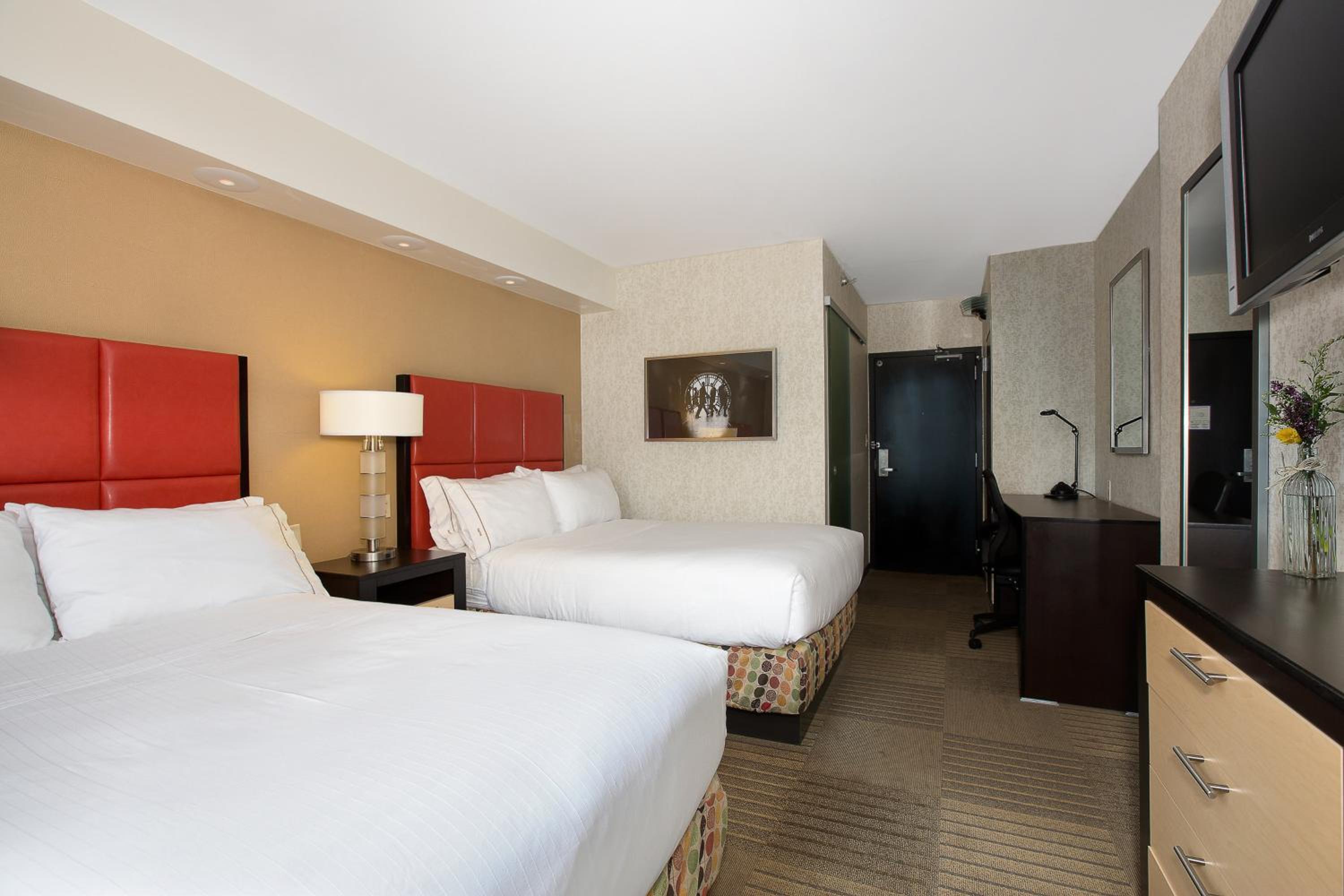 Double Room with Two Double Beds - Non-Smoking