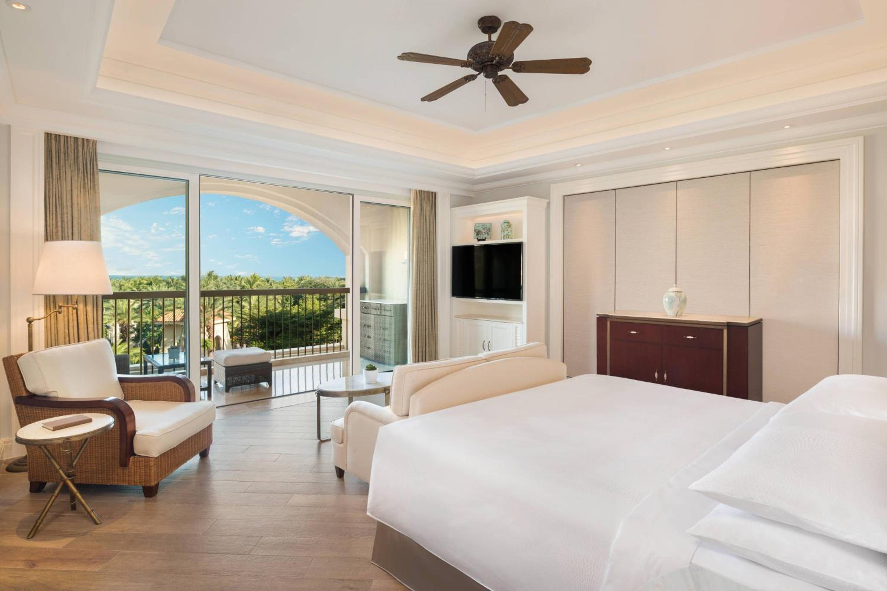 Partial Sea View king bed - Photo 8