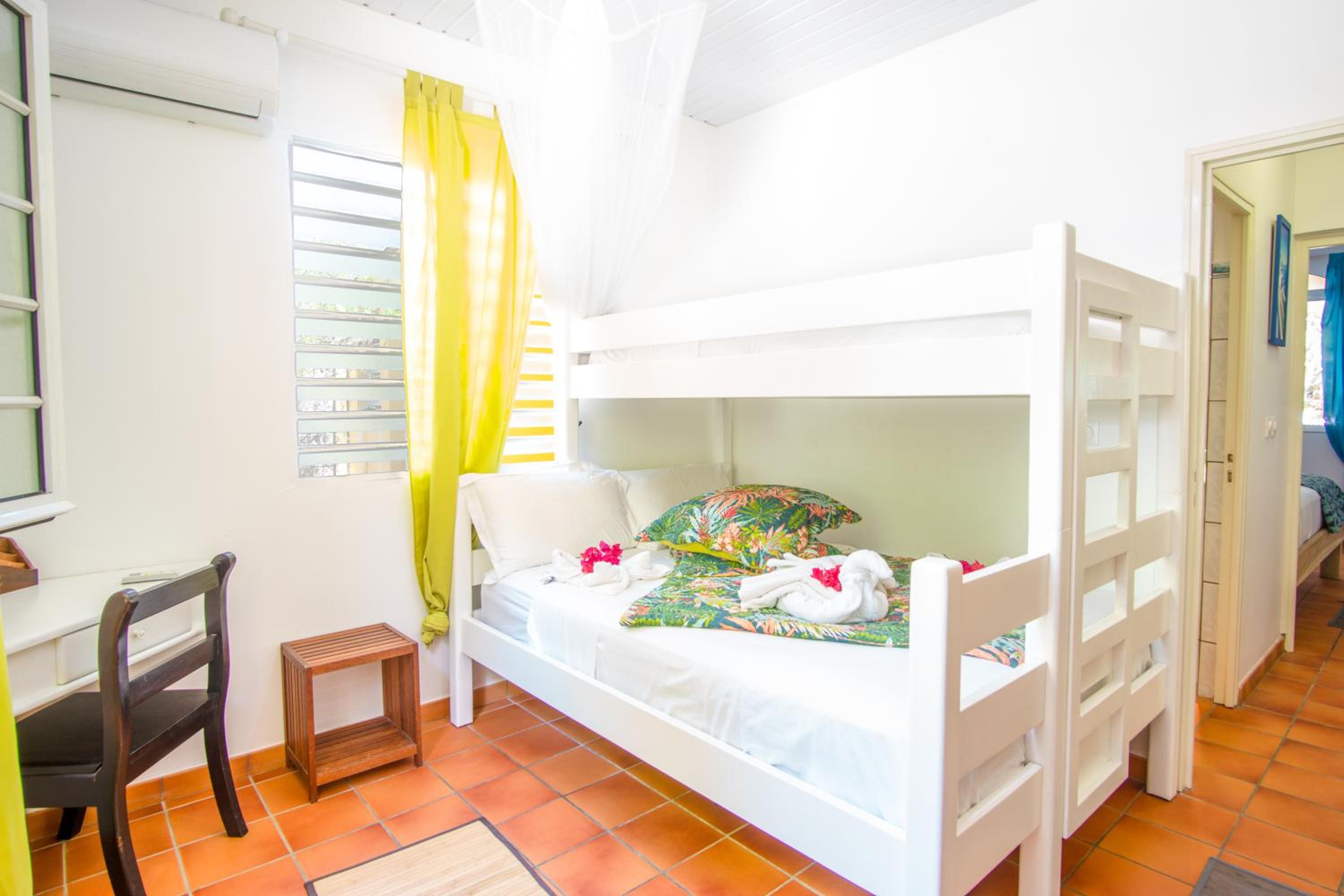 Three-Bedroom Villa photo 3