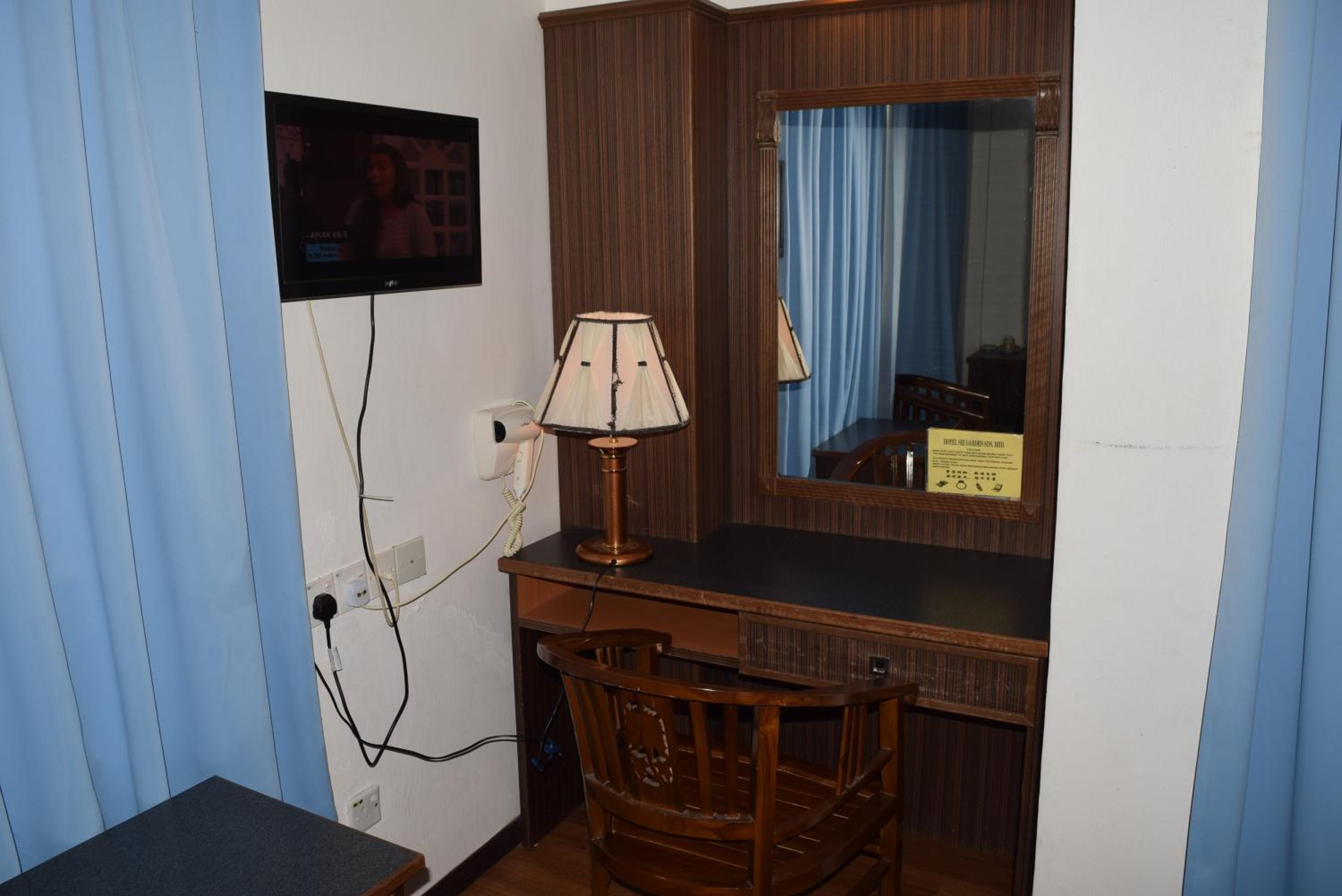 Deluxe Triple Room photo 3
