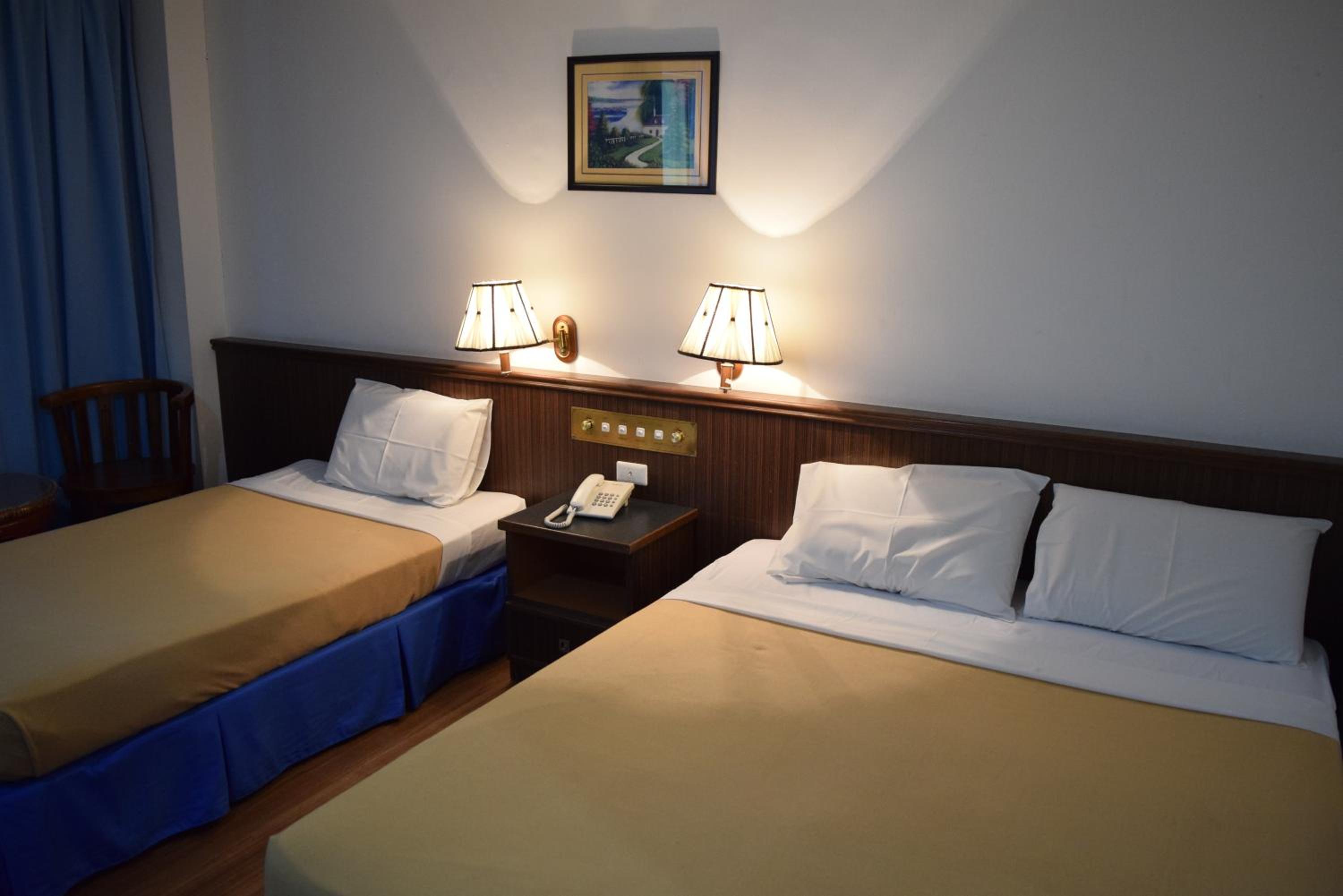 Deluxe Triple Room photo 1