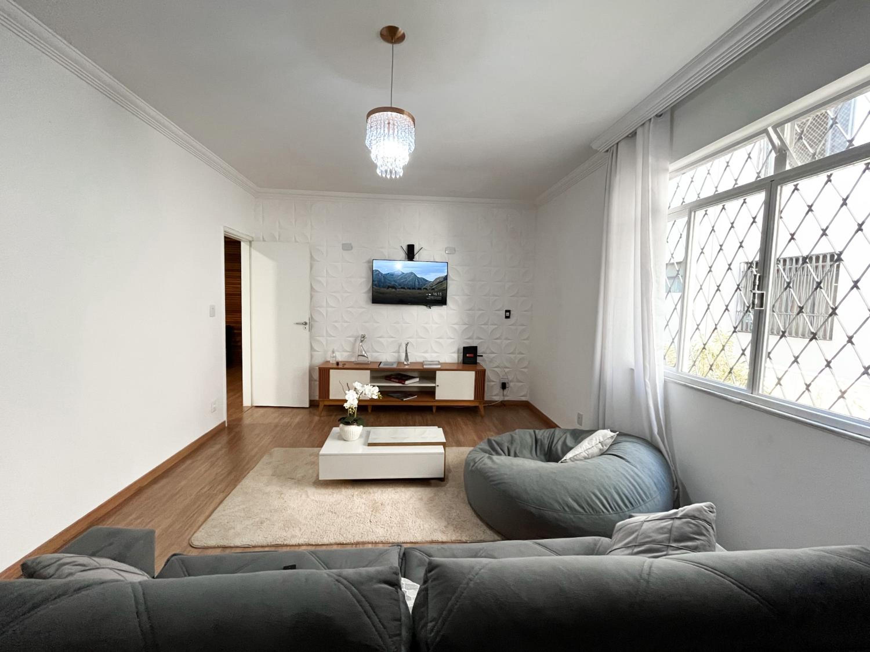 Three-Bedroom Apartment photo 1