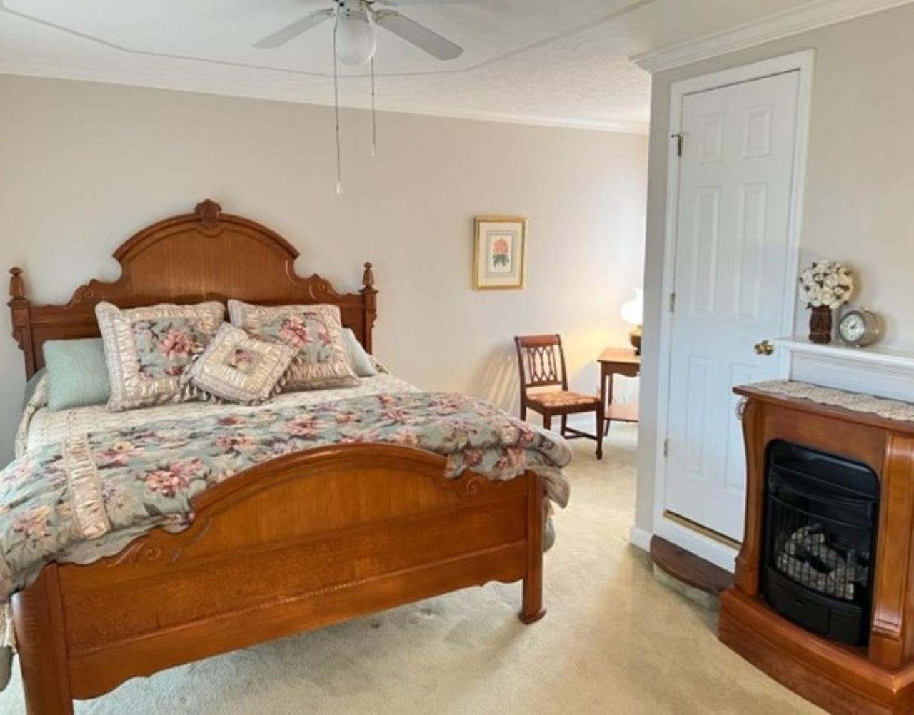 King Room with Balcony