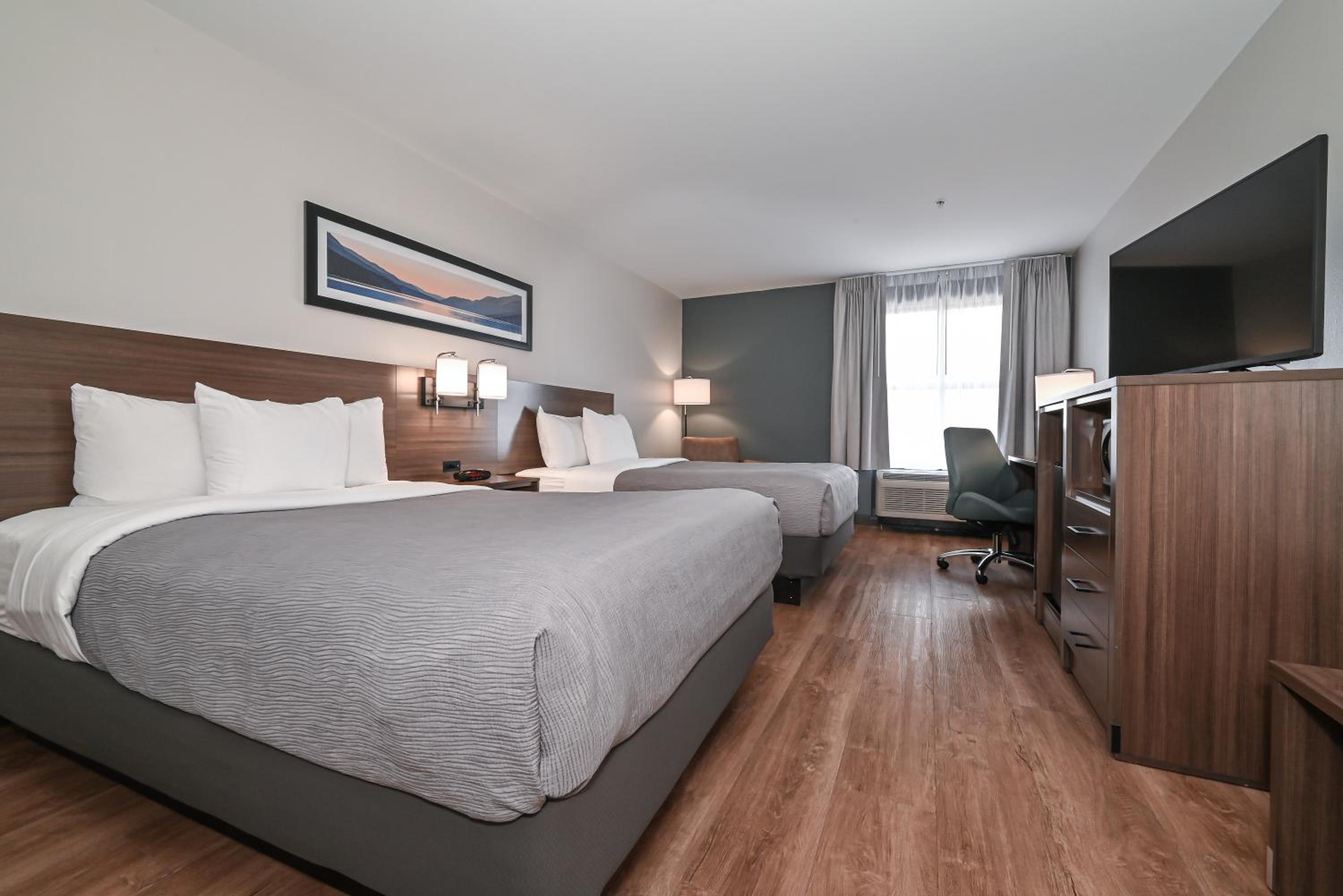 Double Room with Two Double Beds - Photo 4