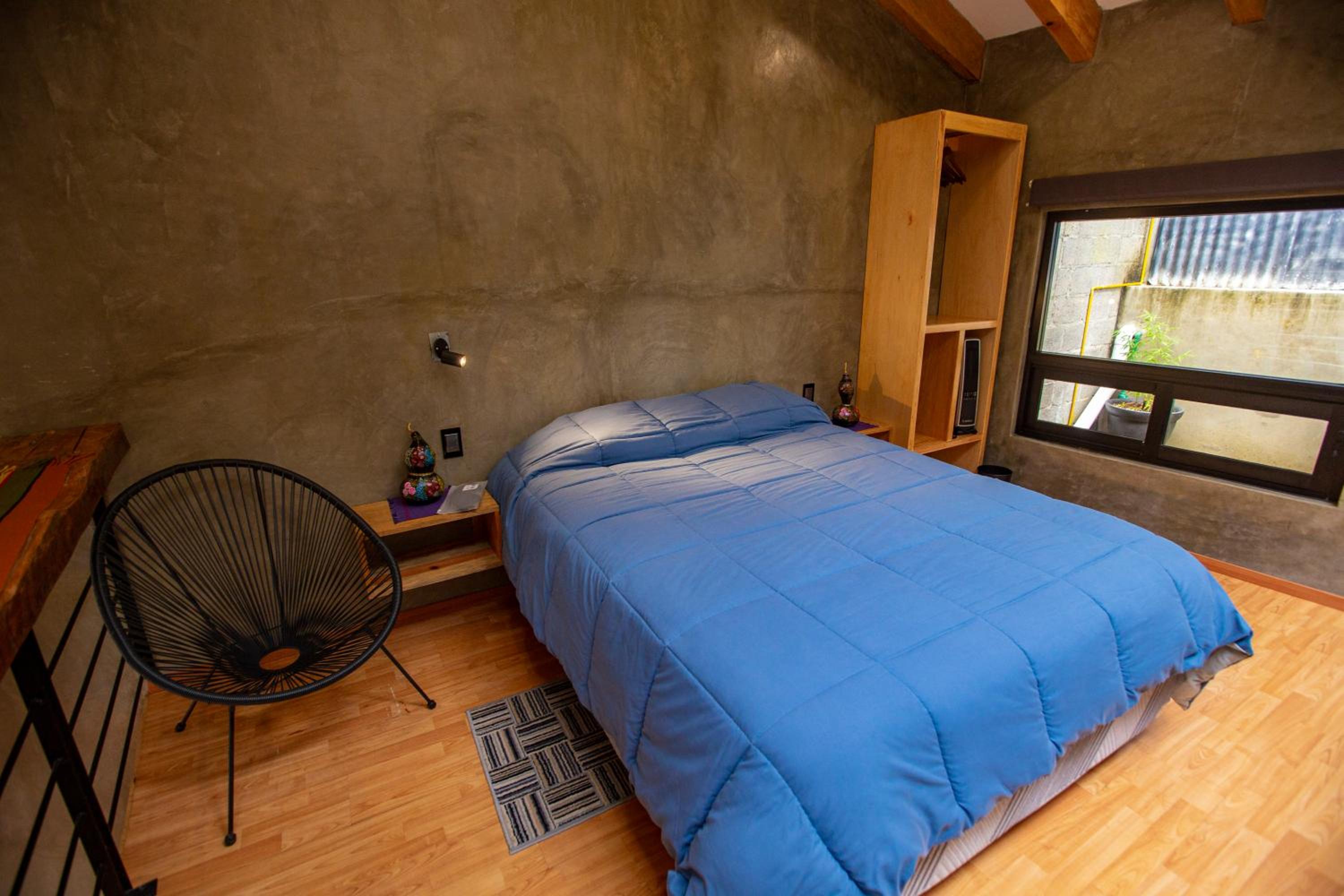 Apartment with Terrace - Photo 19