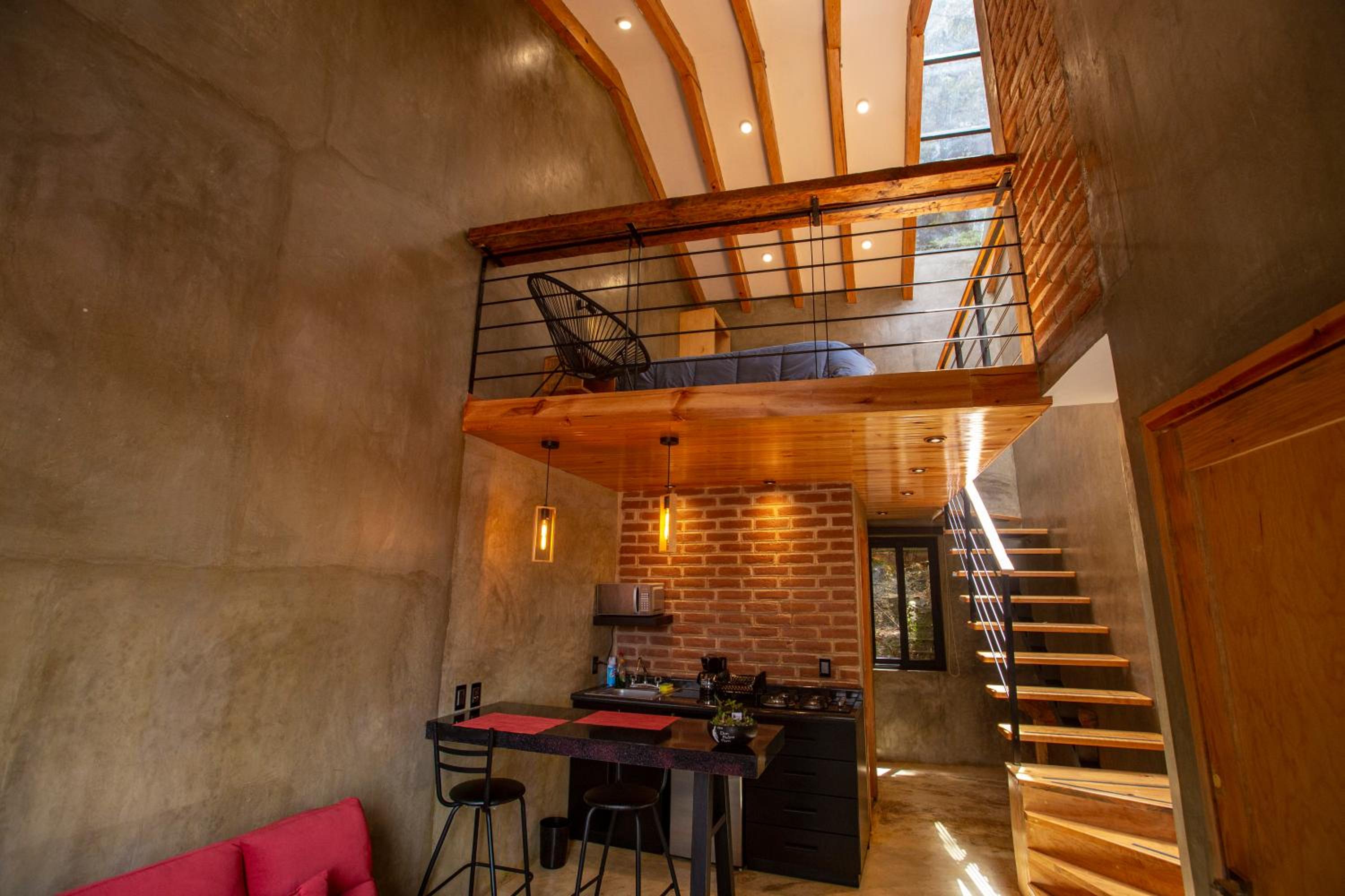 Apartment with Terrace - Photo 10