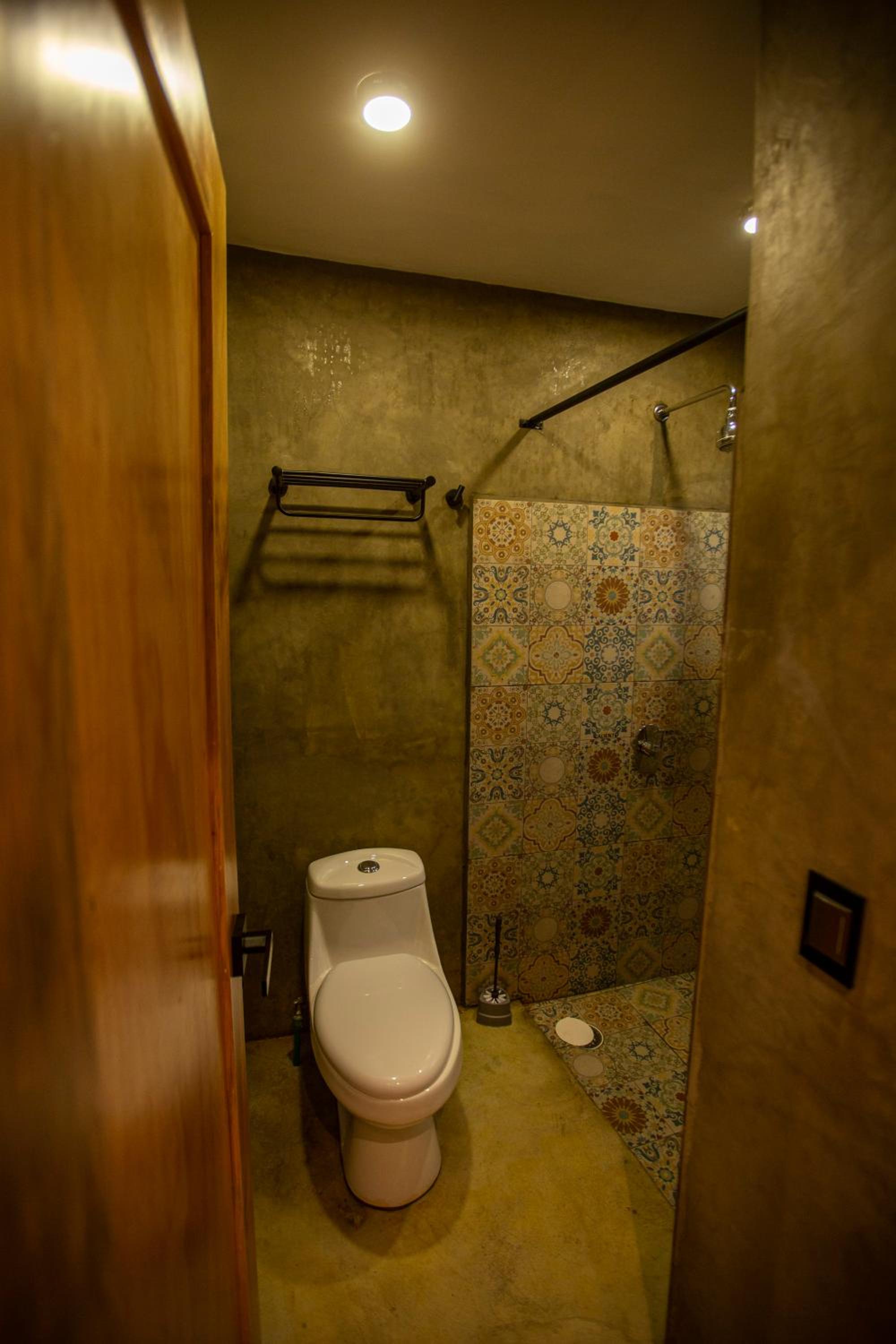Apartment with Terrace - Photo 13