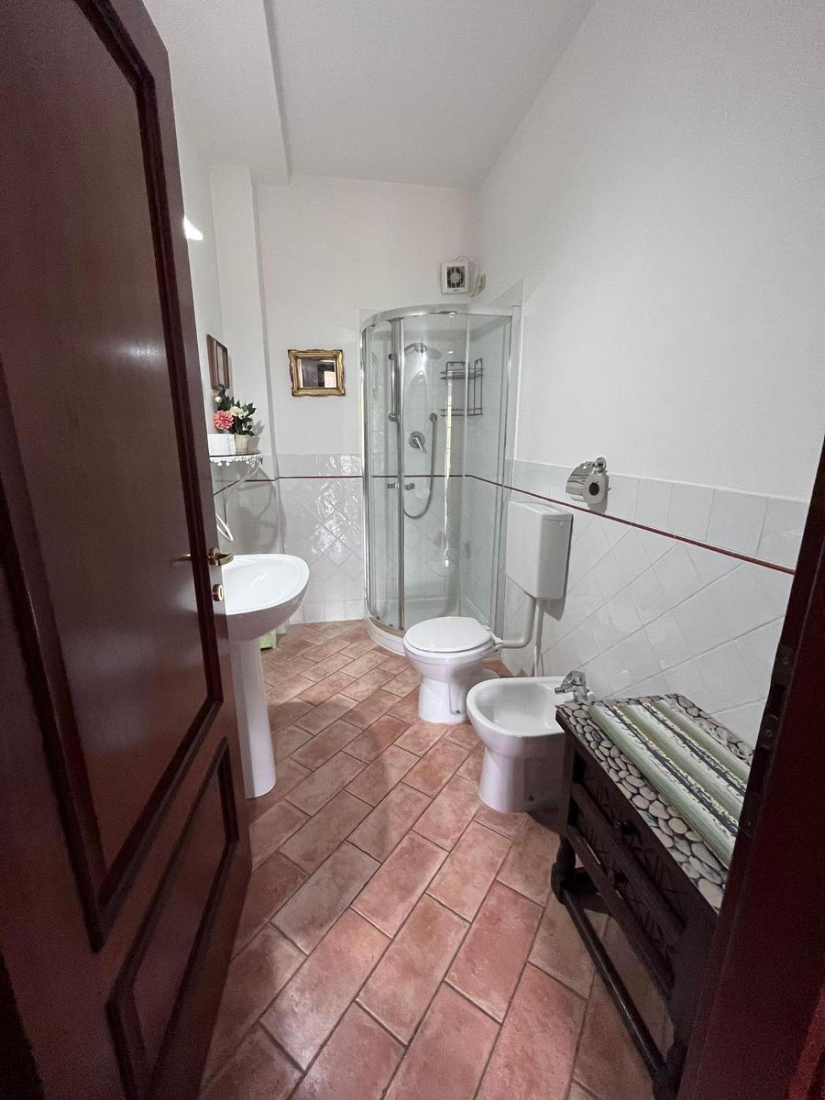 Apartment - Ground Floor photo 3