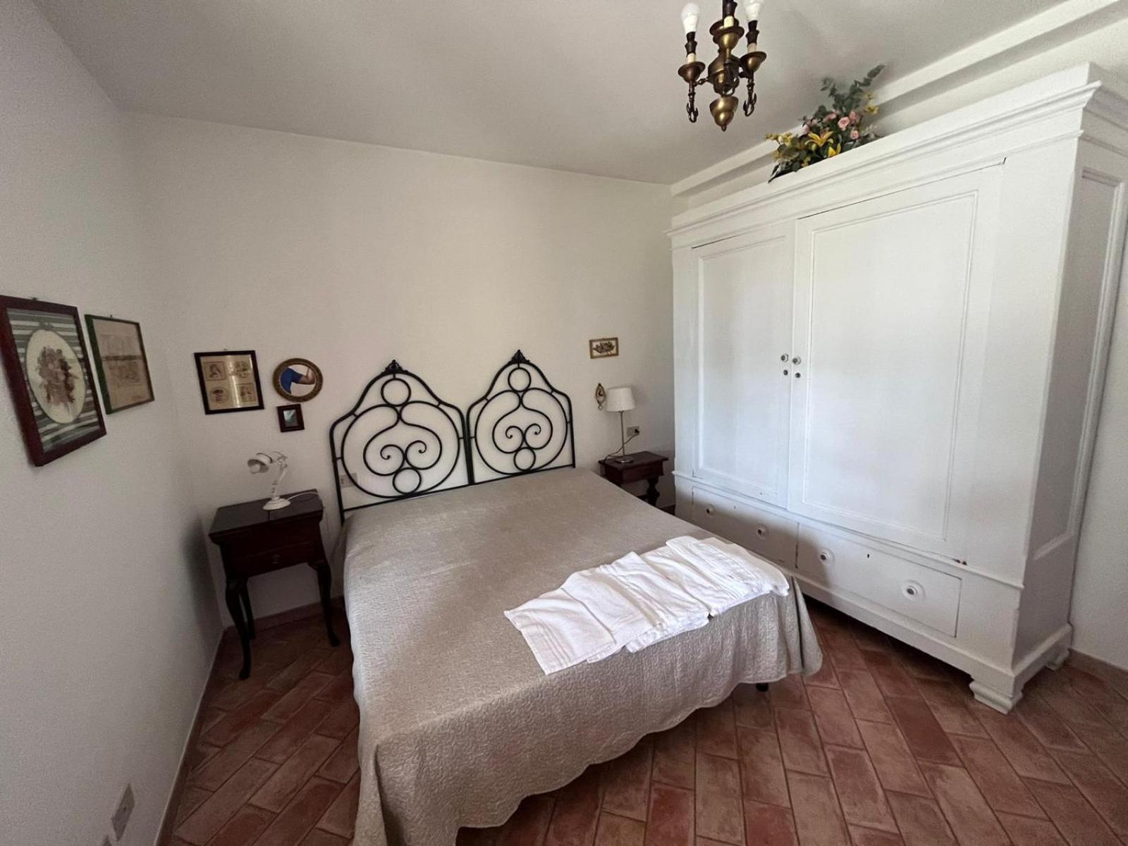 Apartment - Ground Floor photo 2
