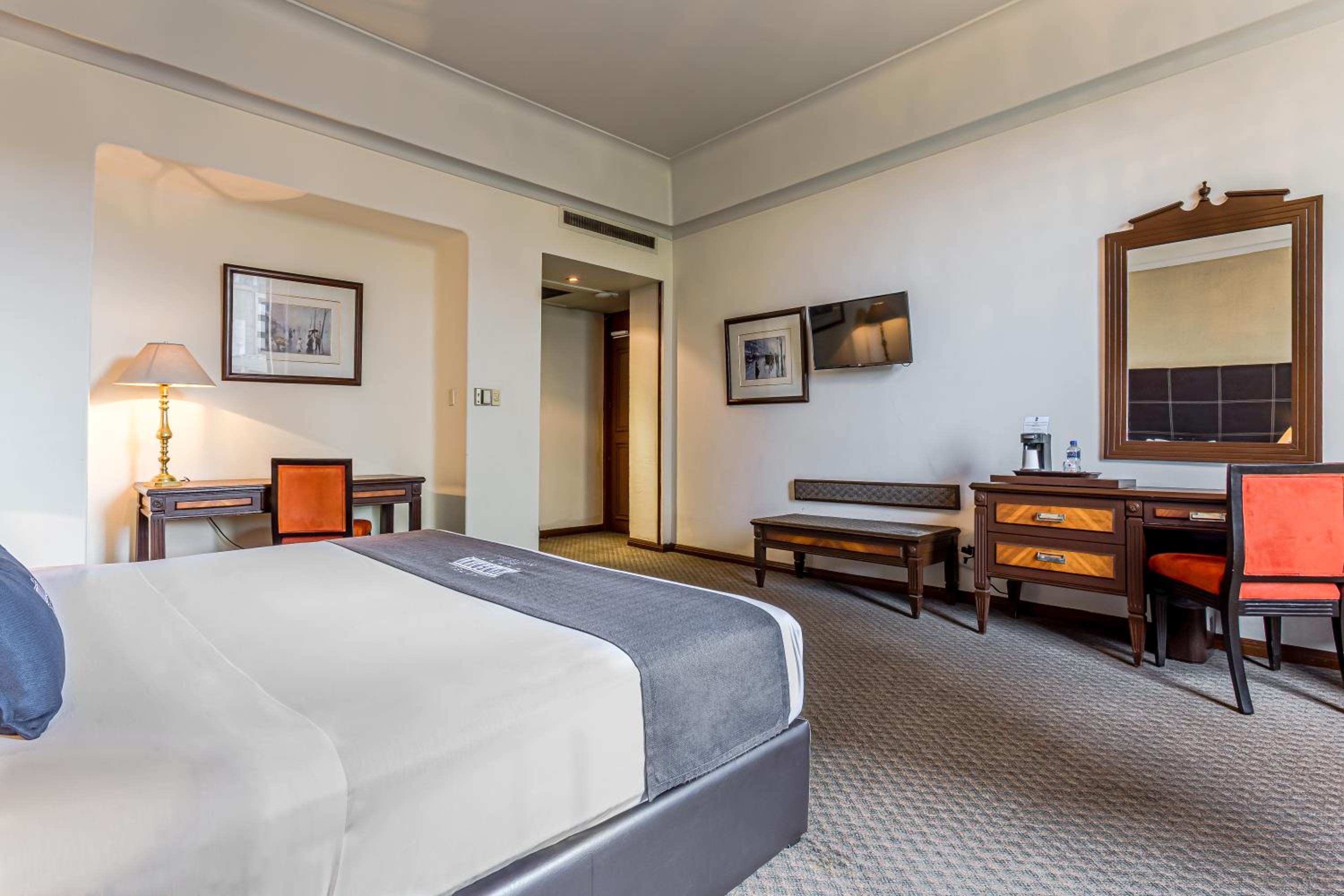 Junior Suite - Photo 4