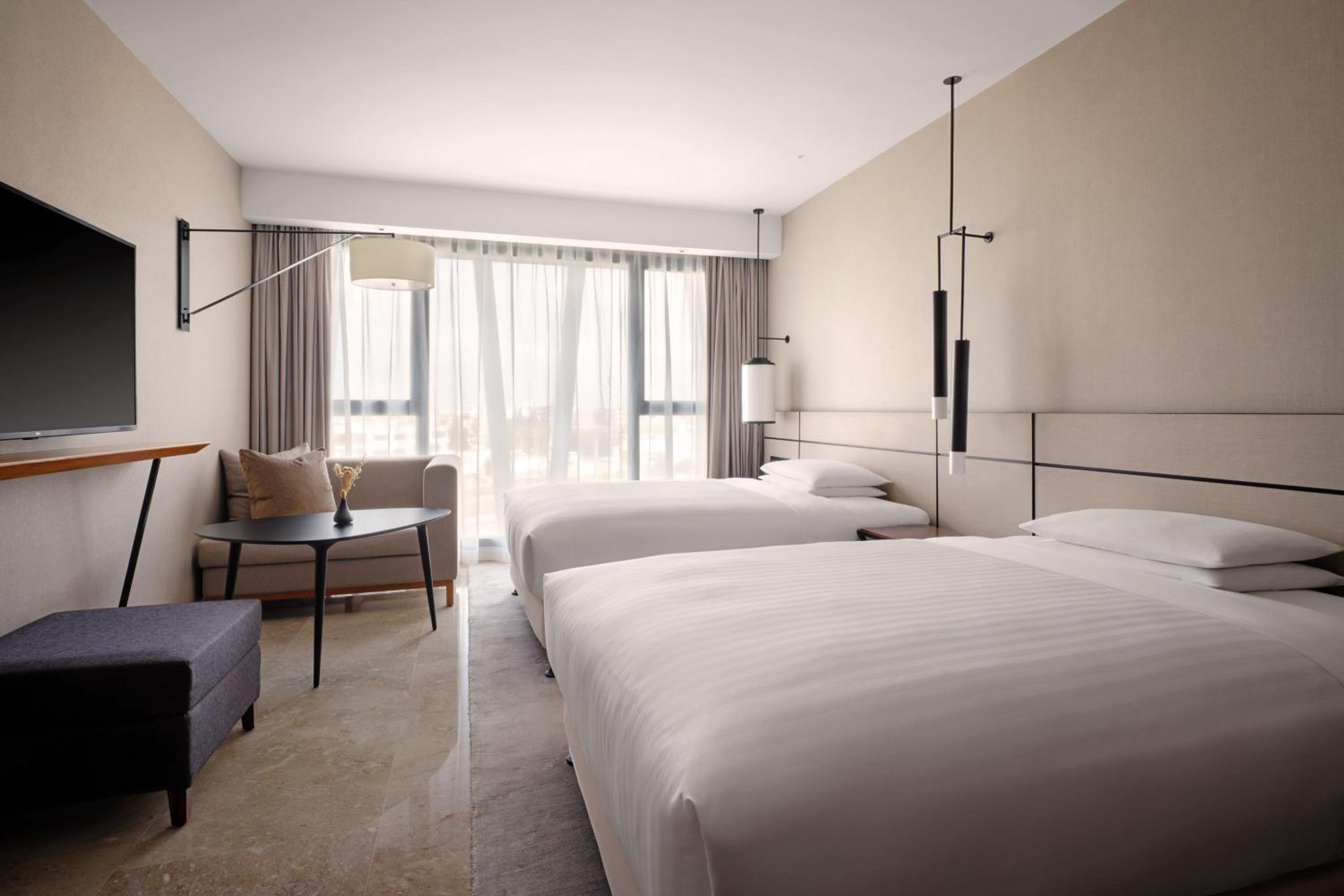 Deluxe Twin Room - Photo 1